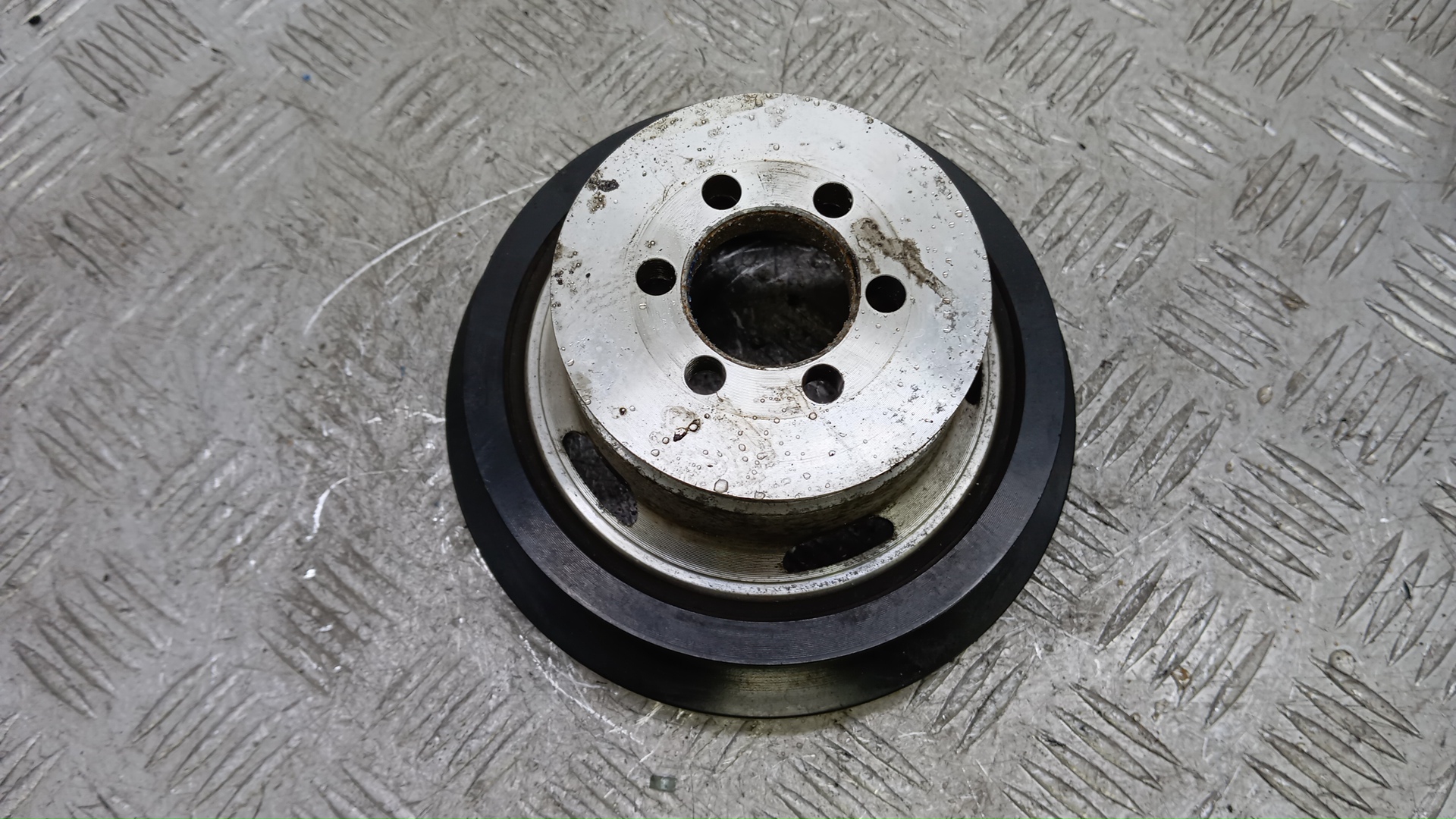 Шкив коленвала