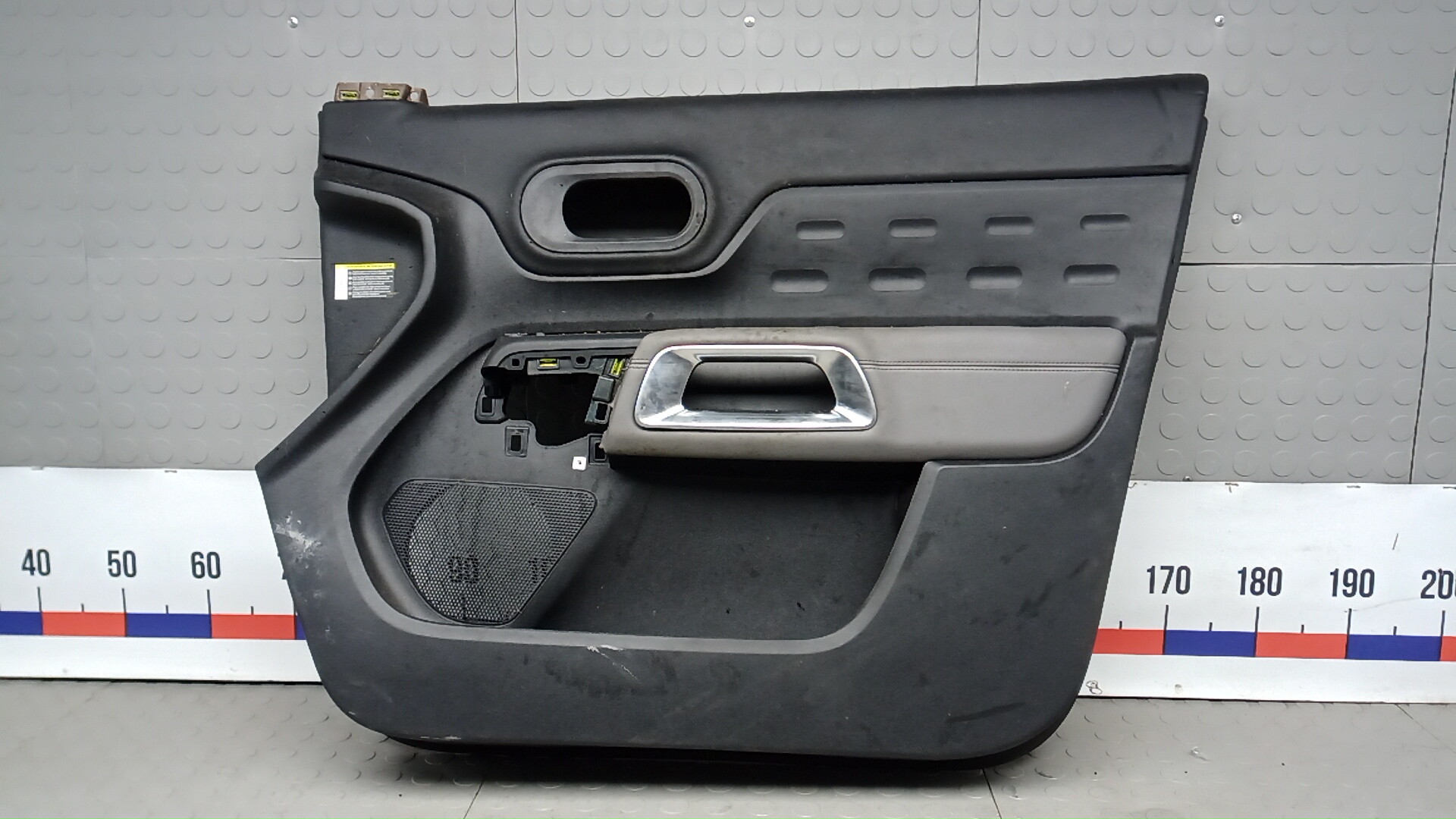 Обшивка двери