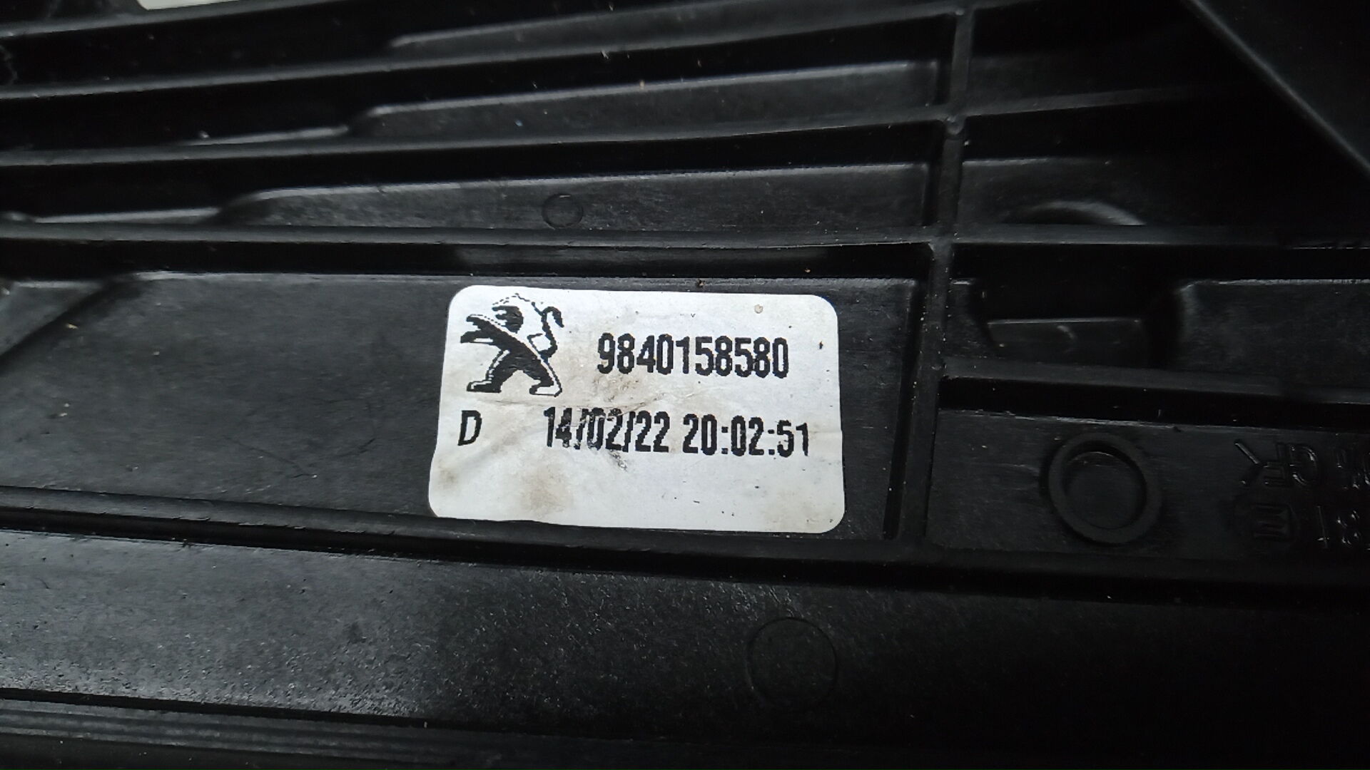 Стеклоподъемник электр. задний правый