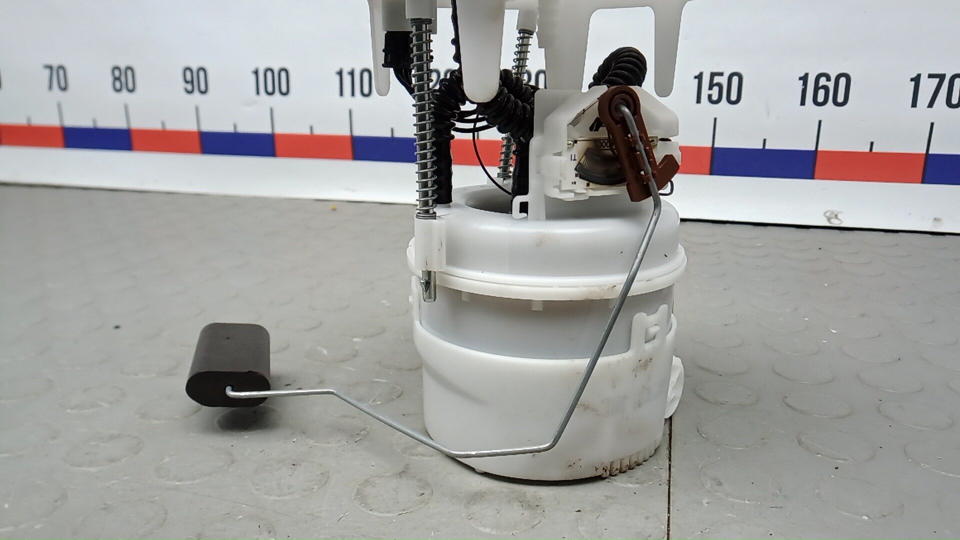 Насос топливный электрический