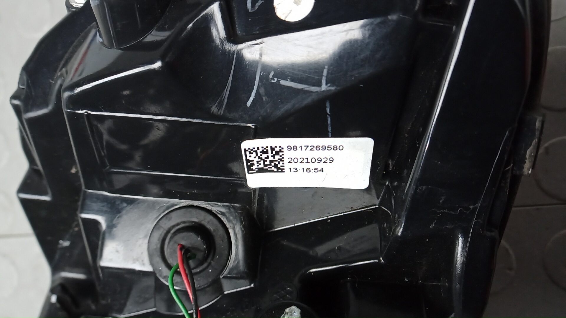 Фонарь задний правый