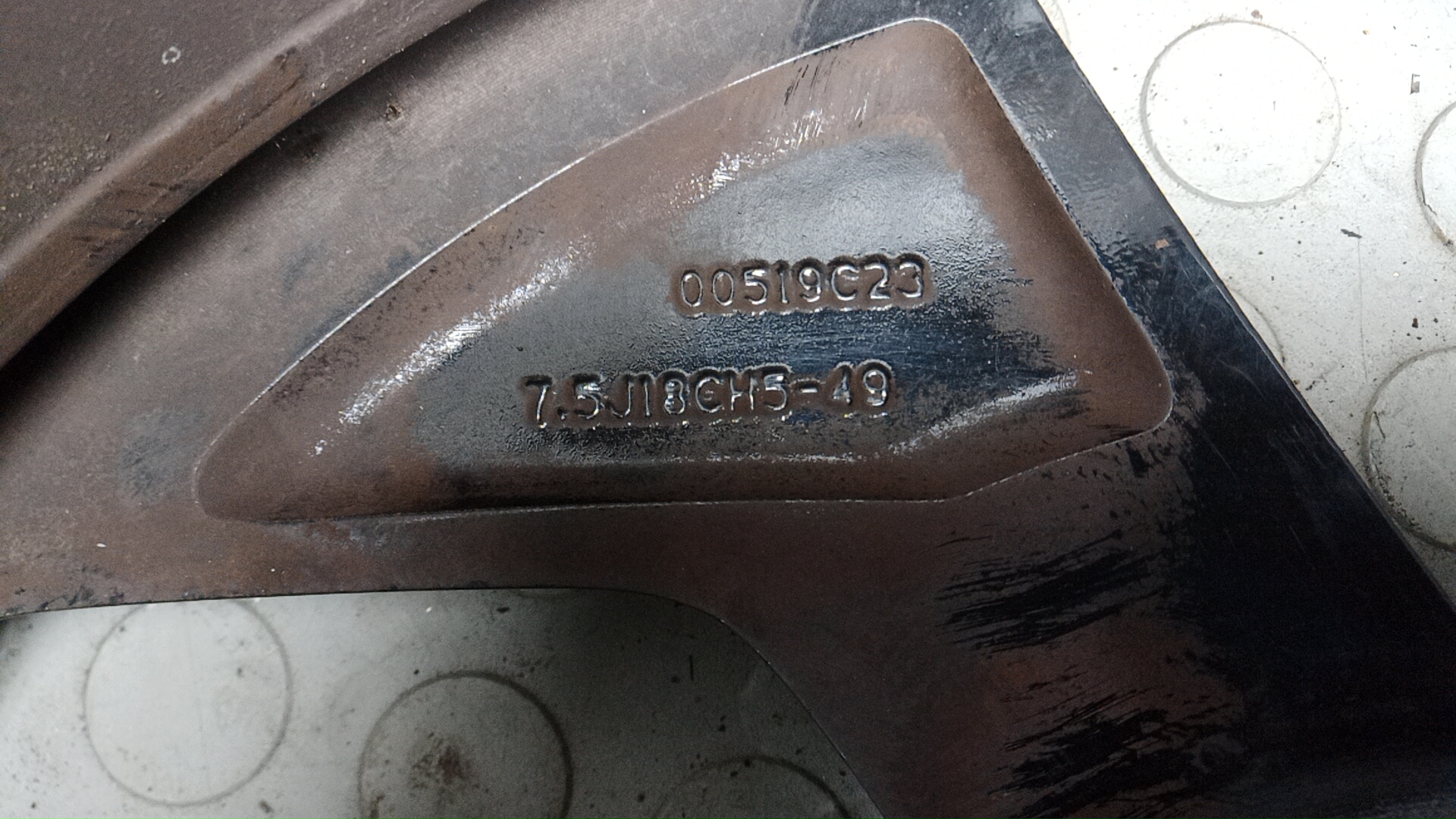 Диск колесный литой легкий сплав