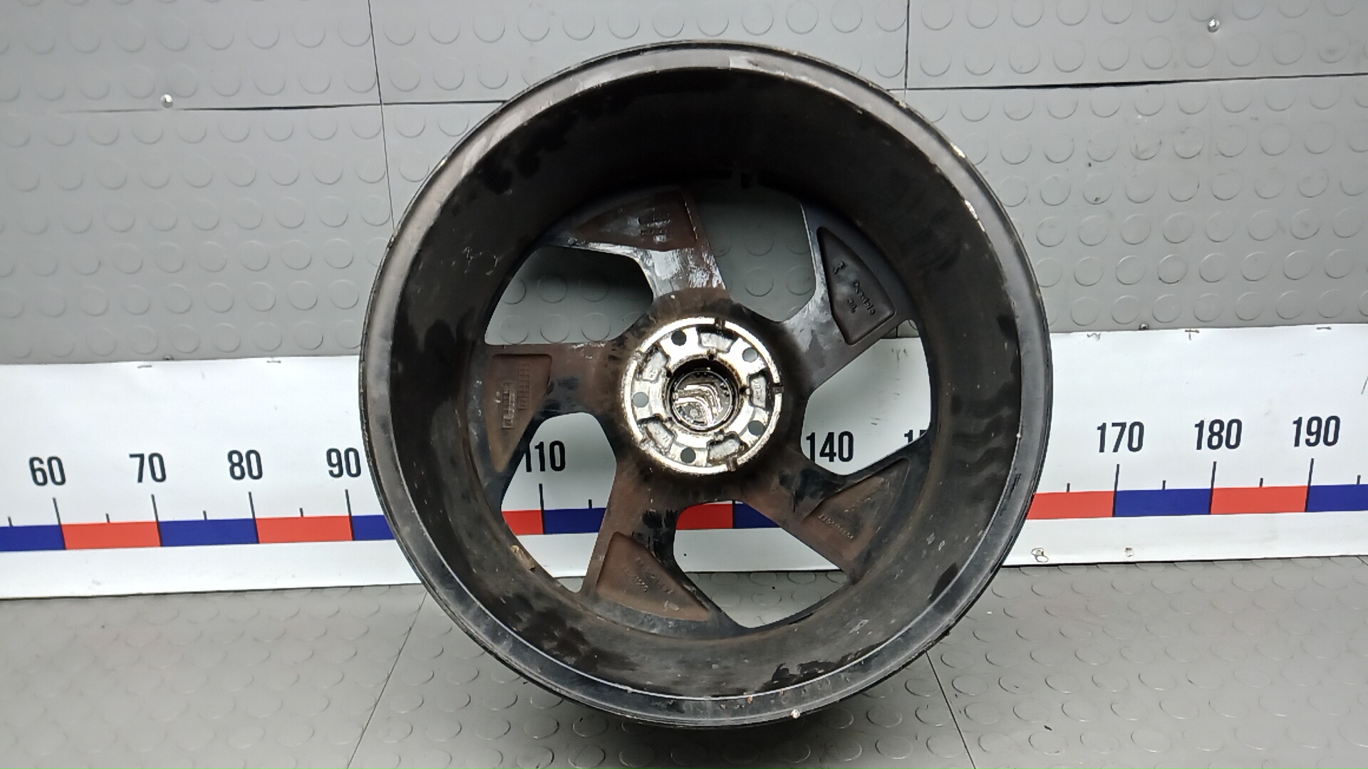 Диск колесный литой легкий сплав