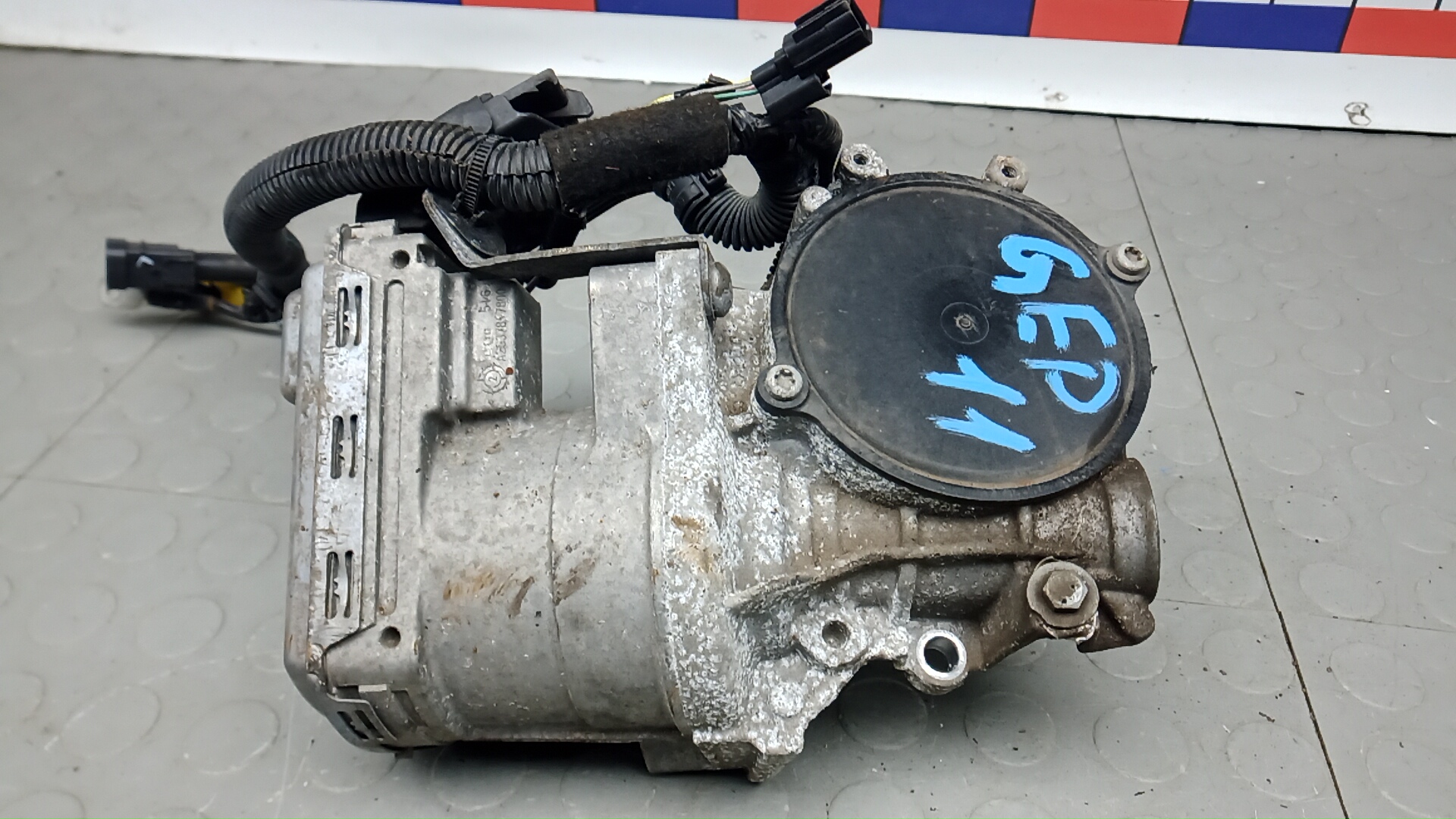 Насос ГУР (гидроусилитель руля)