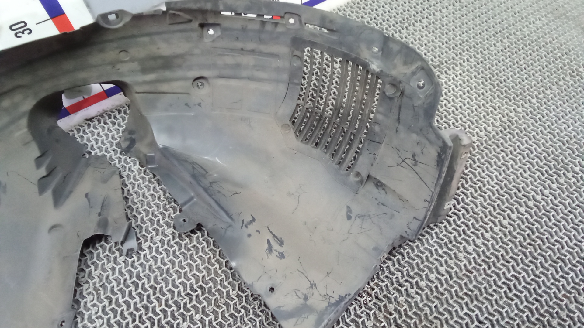 Локер передний правый