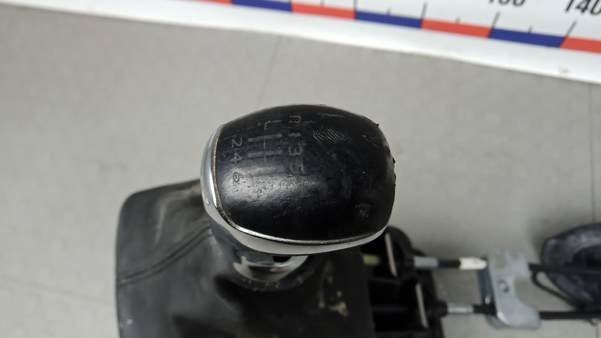 Кулиса МКПП / АКПП