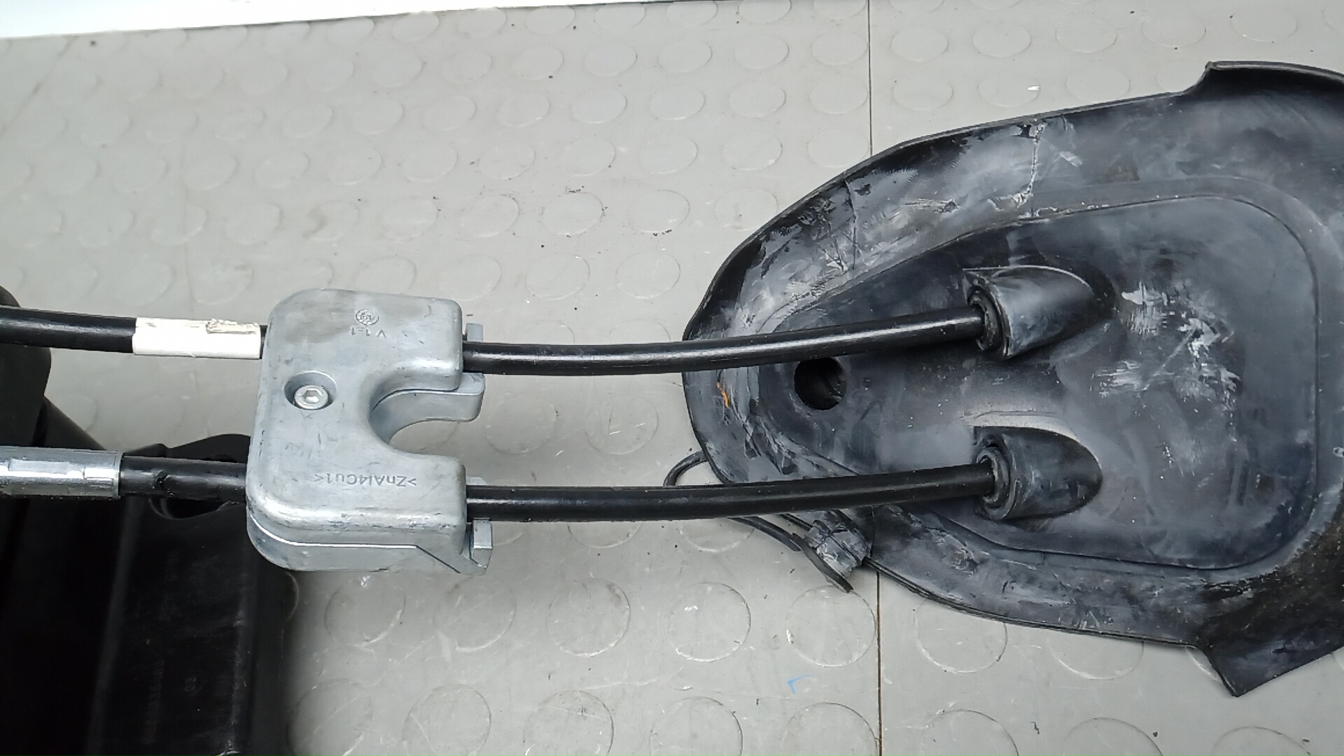 Кулиса МКПП / АКПП