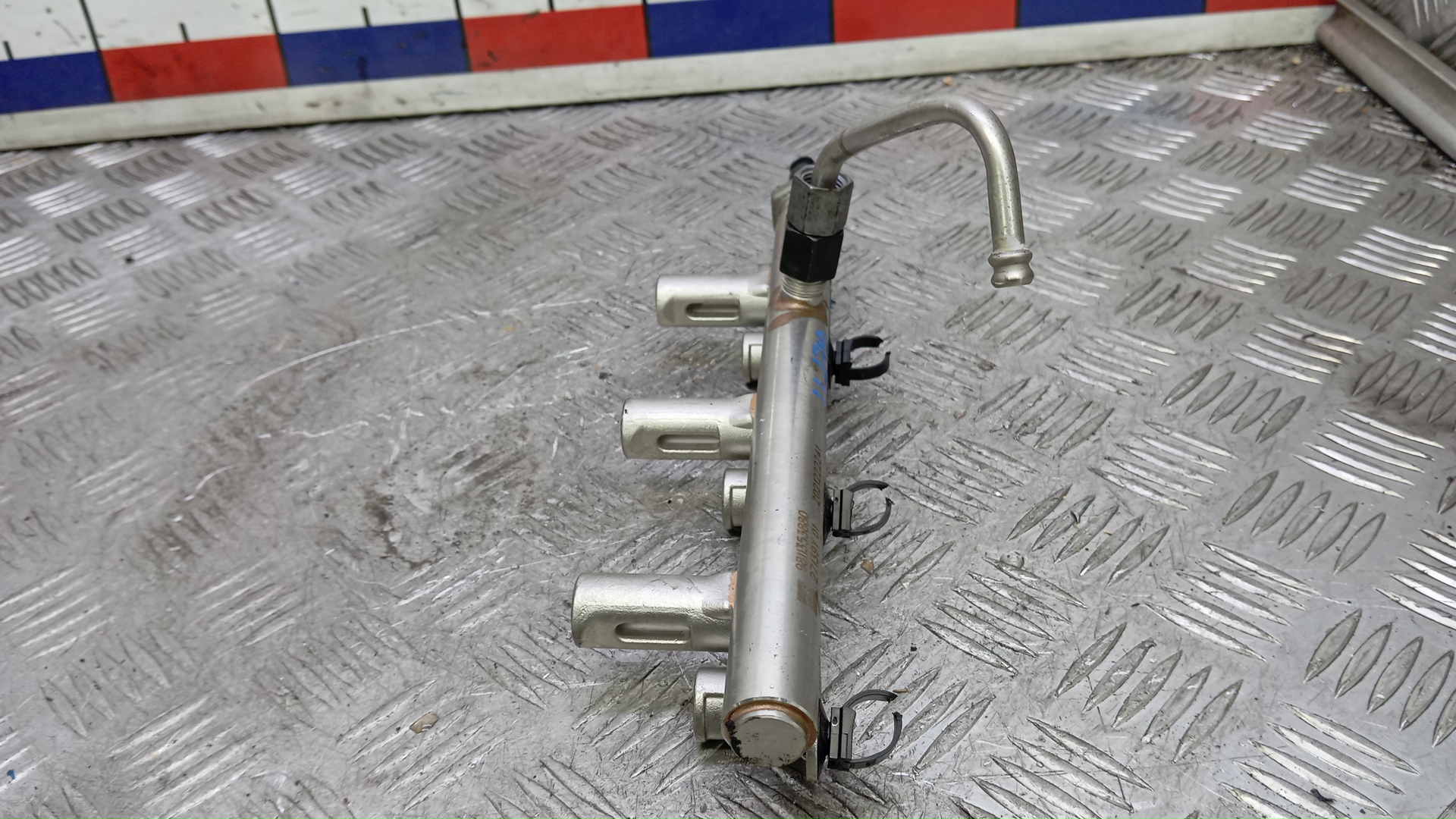 Рейка топливная (рампа)