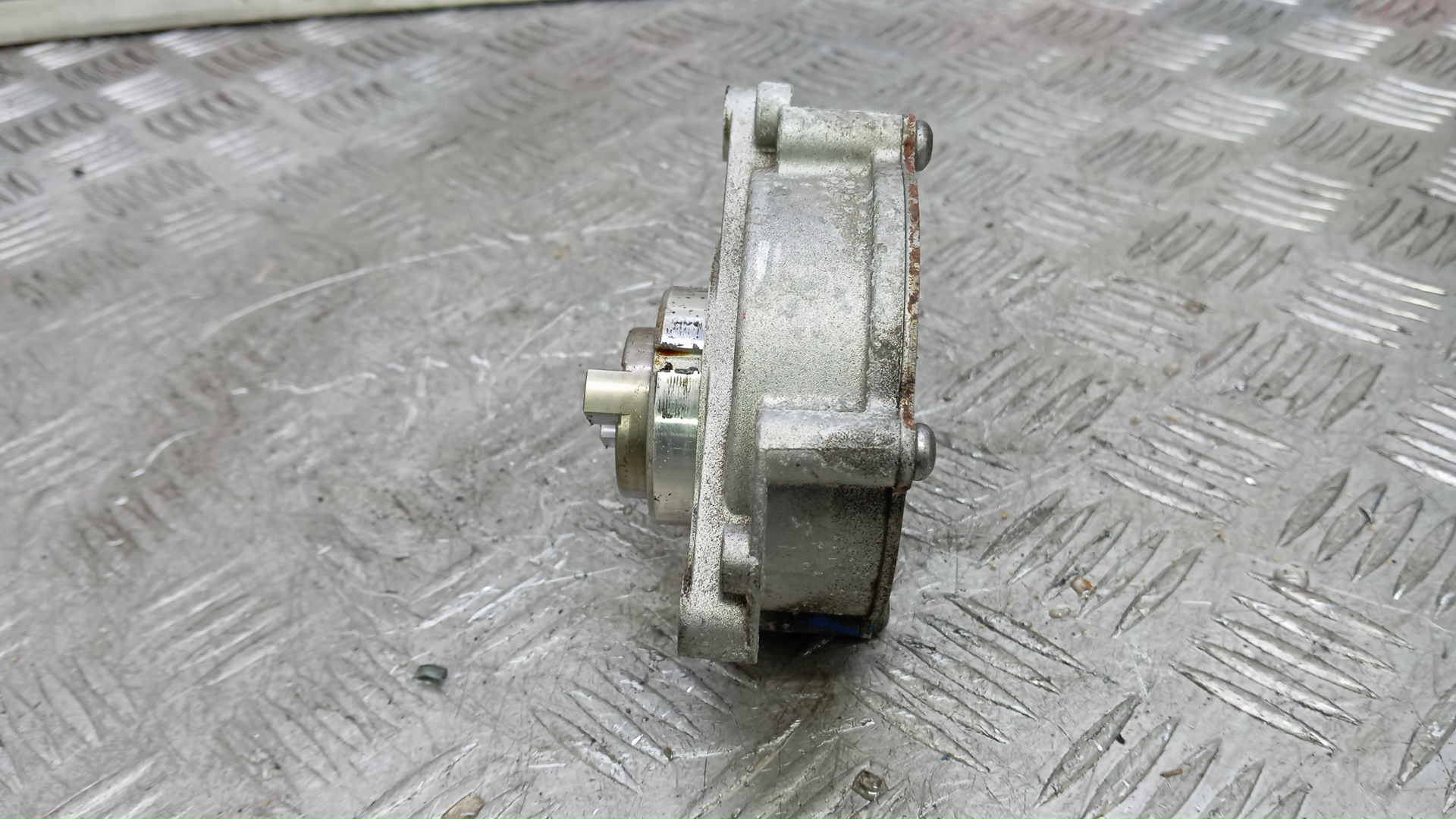 Насос вакуумный