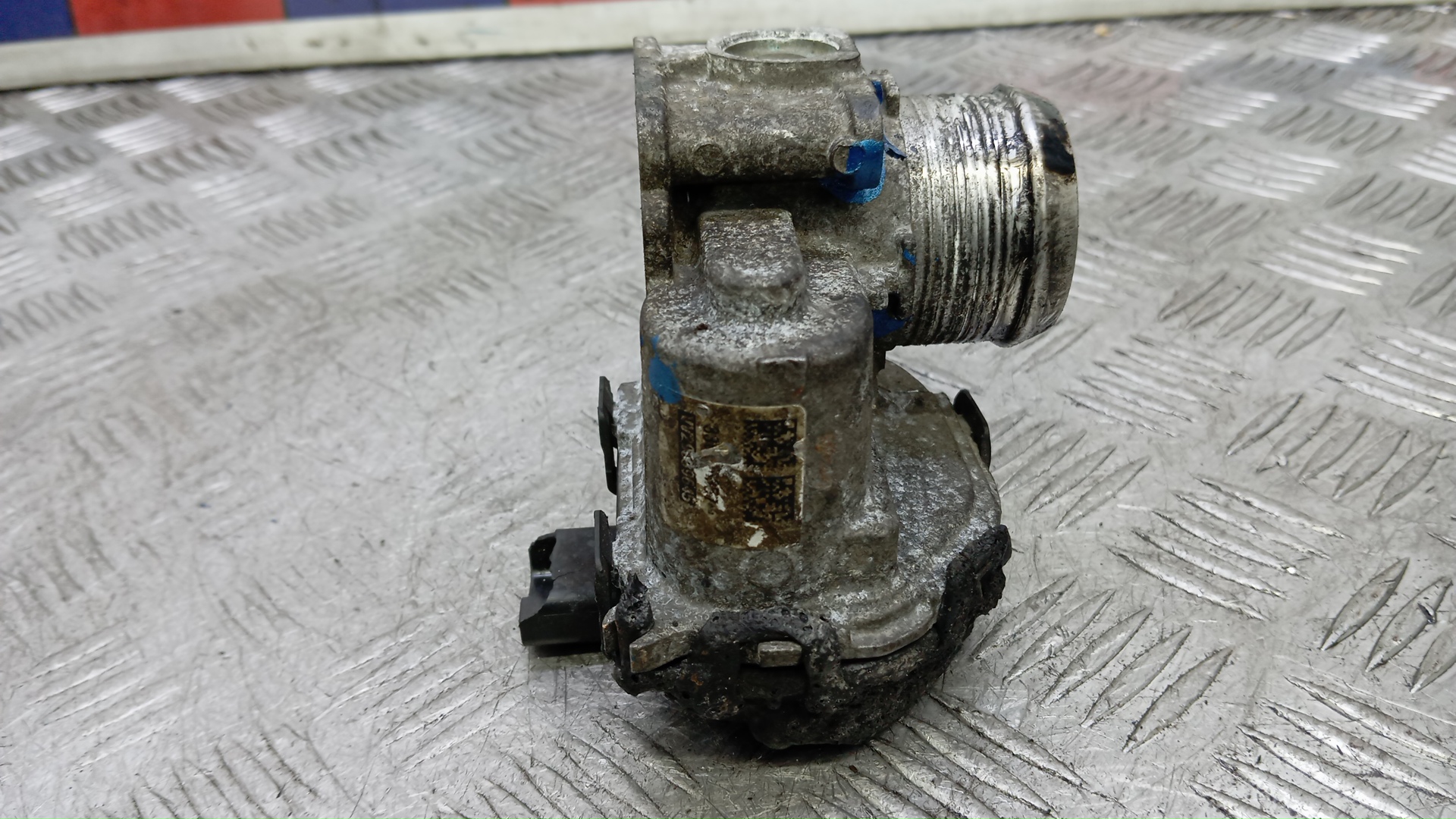 Заслонка дроссельная электрическая