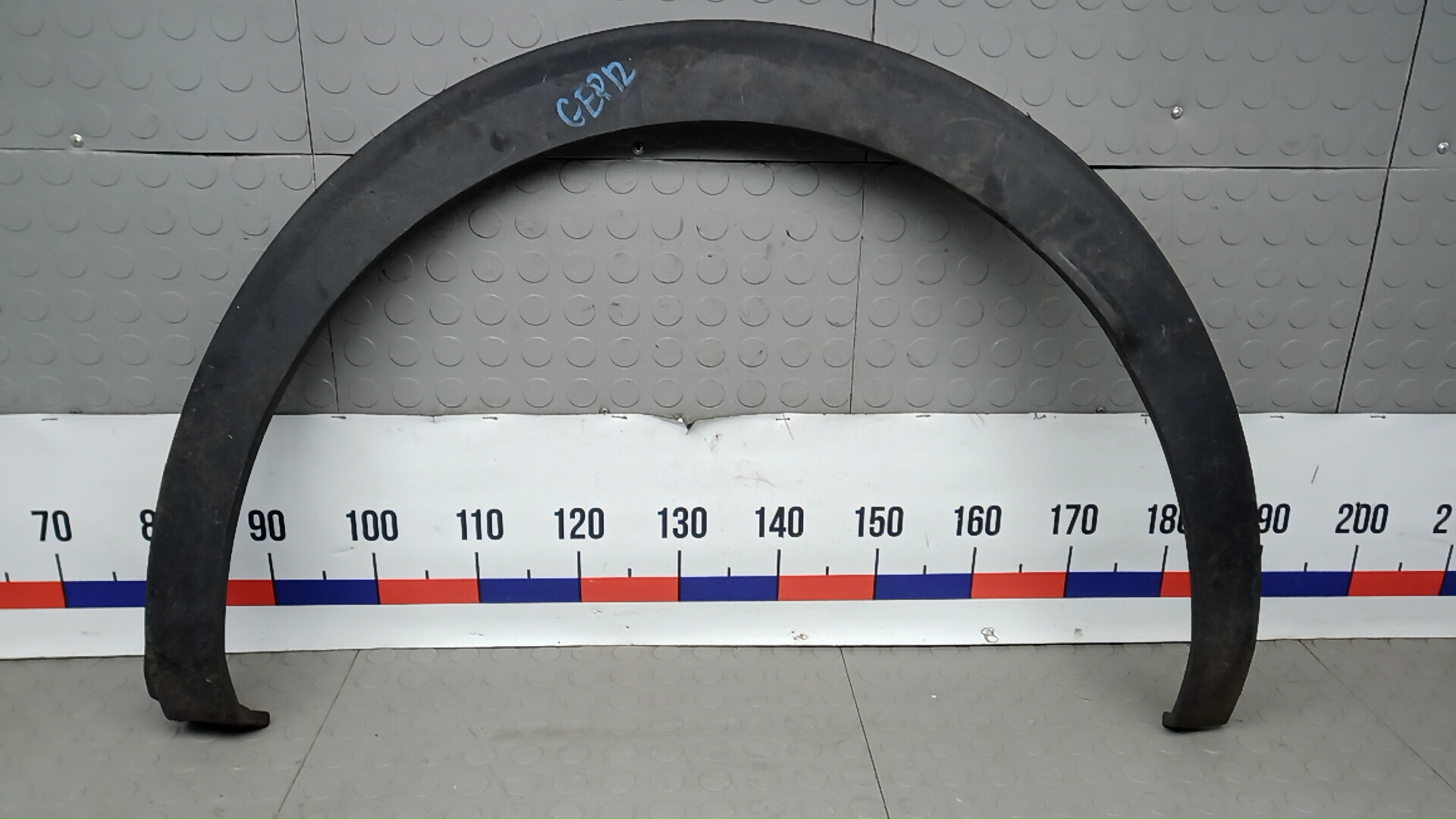 Накладка заднего крыла левого