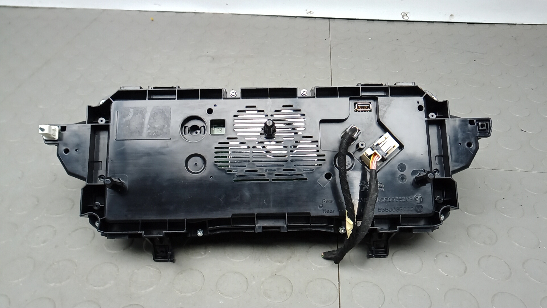 Панель приборов