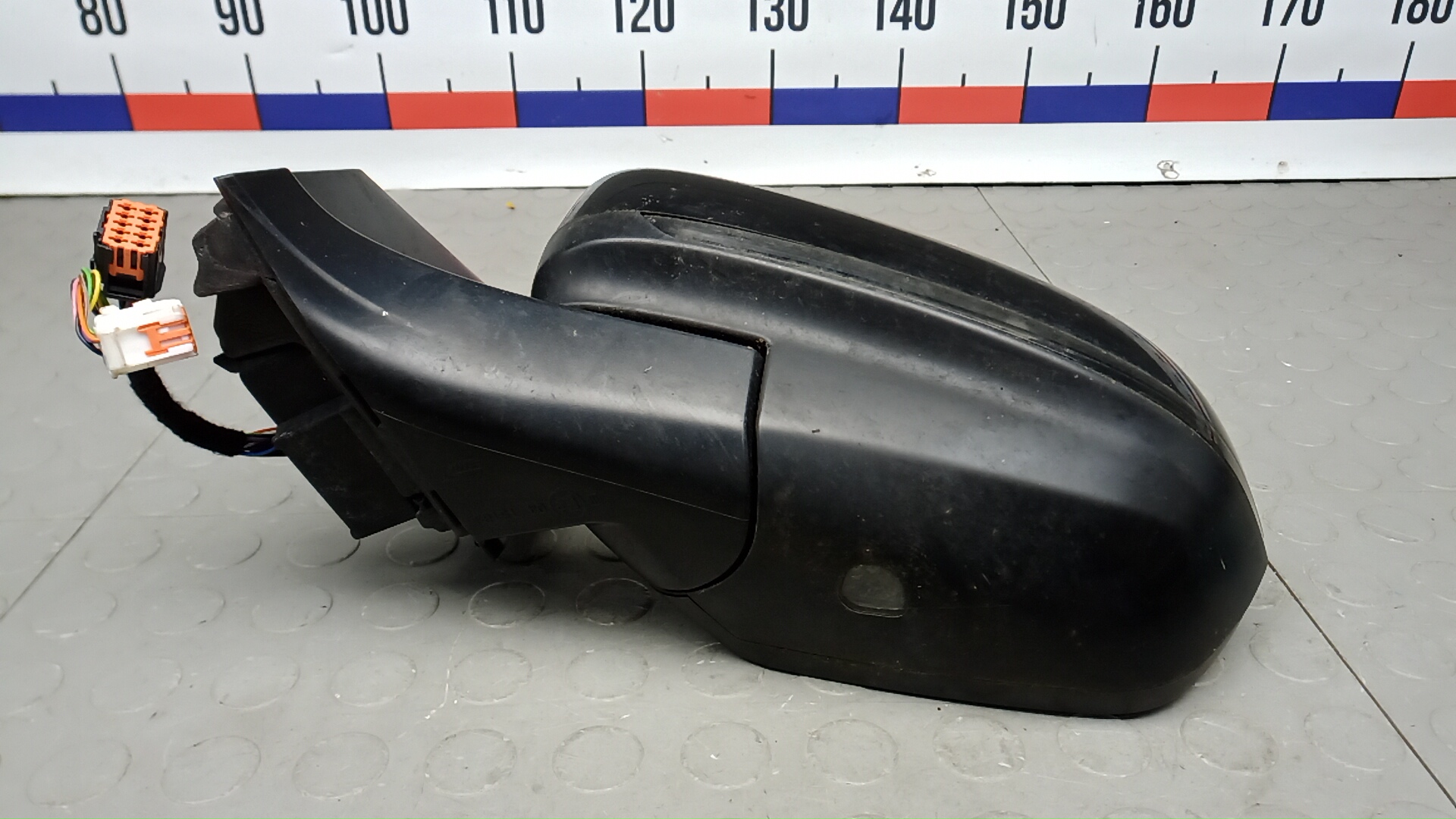 Зеркало левое электрическое