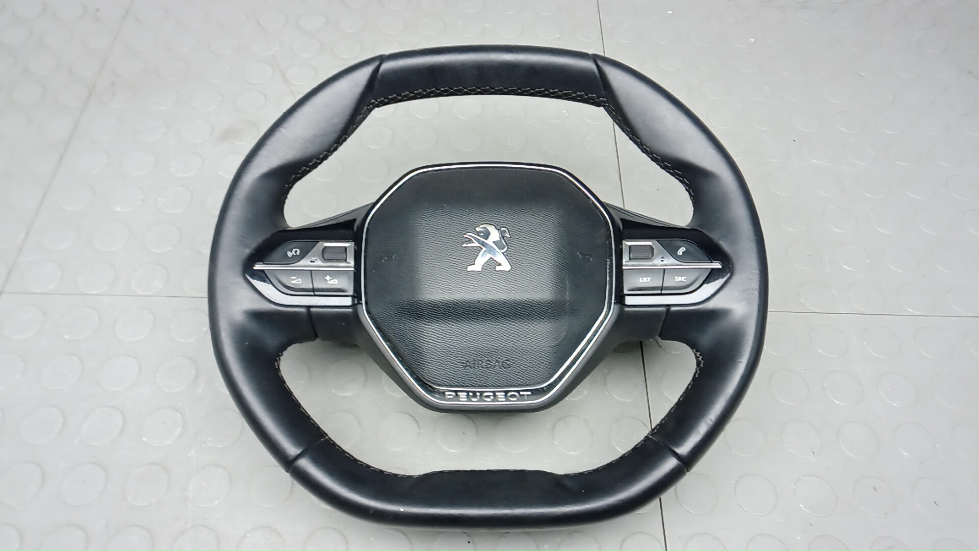 Рулевое колесо (руль)