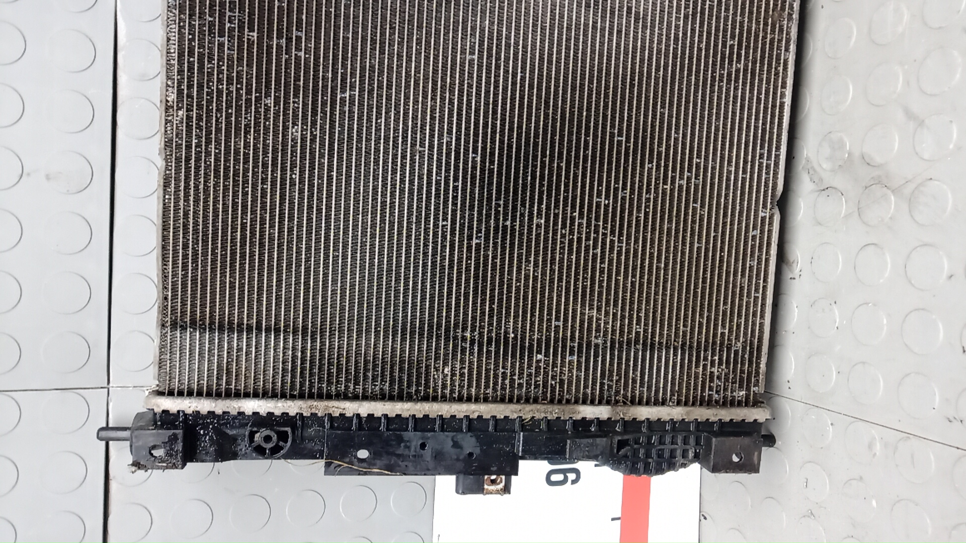 Радиатор охлаждения двигателя основной