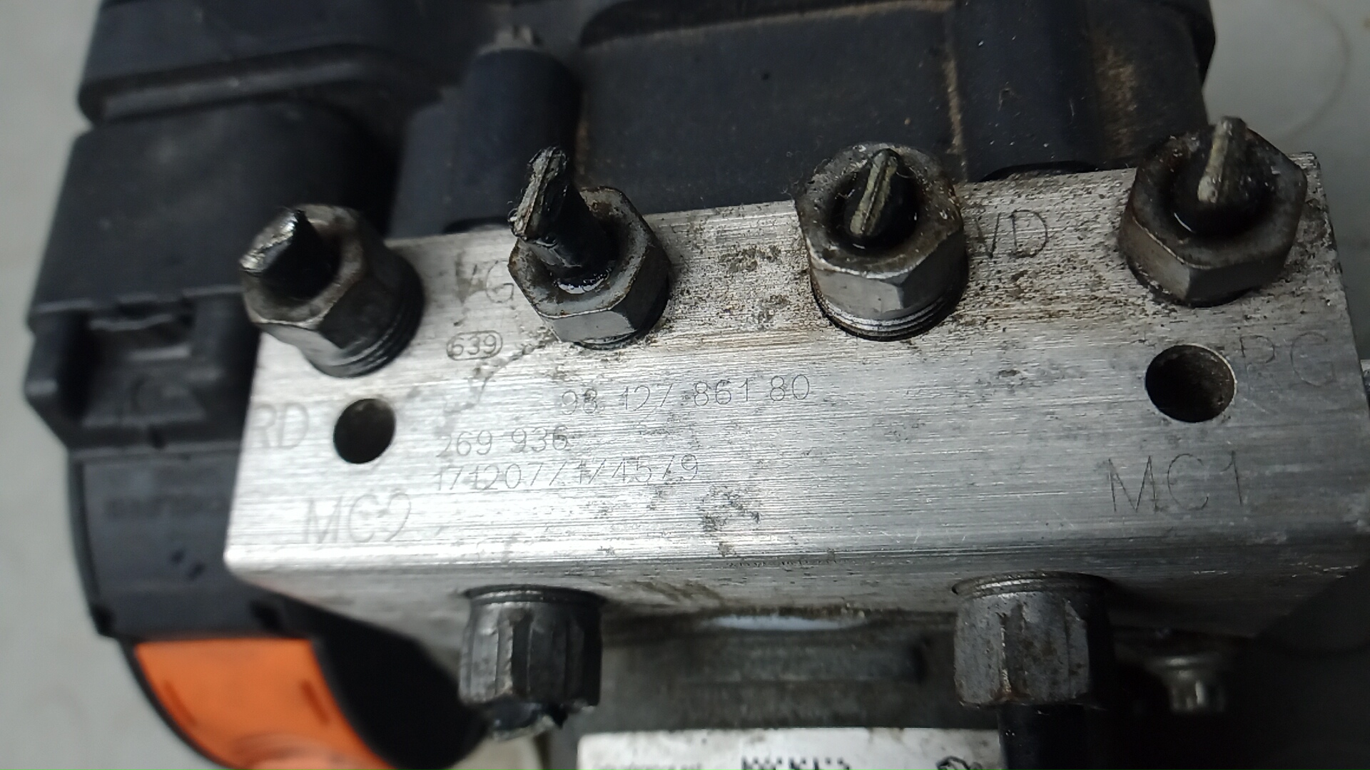 Блок ABS (насос)