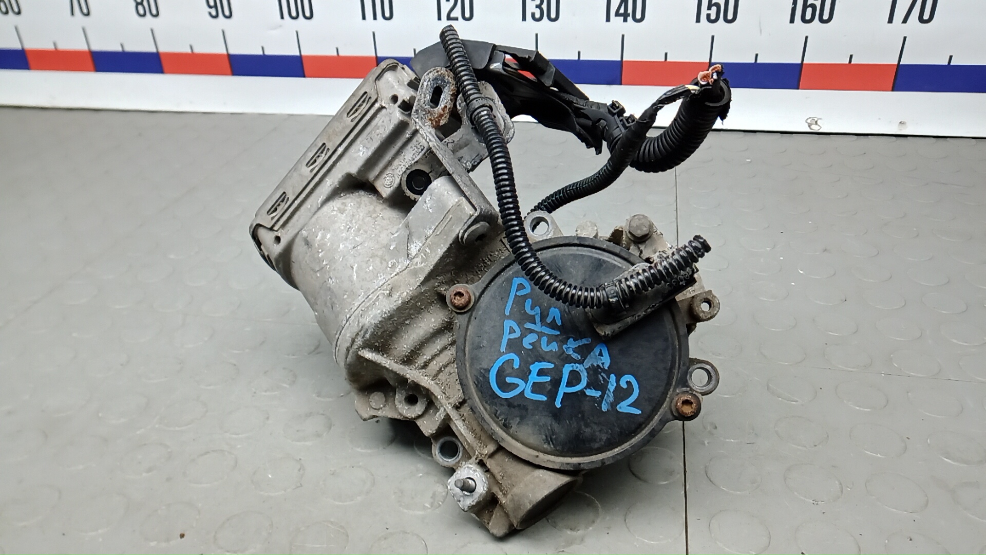 Насос ГУР (гидроусилитель руля)