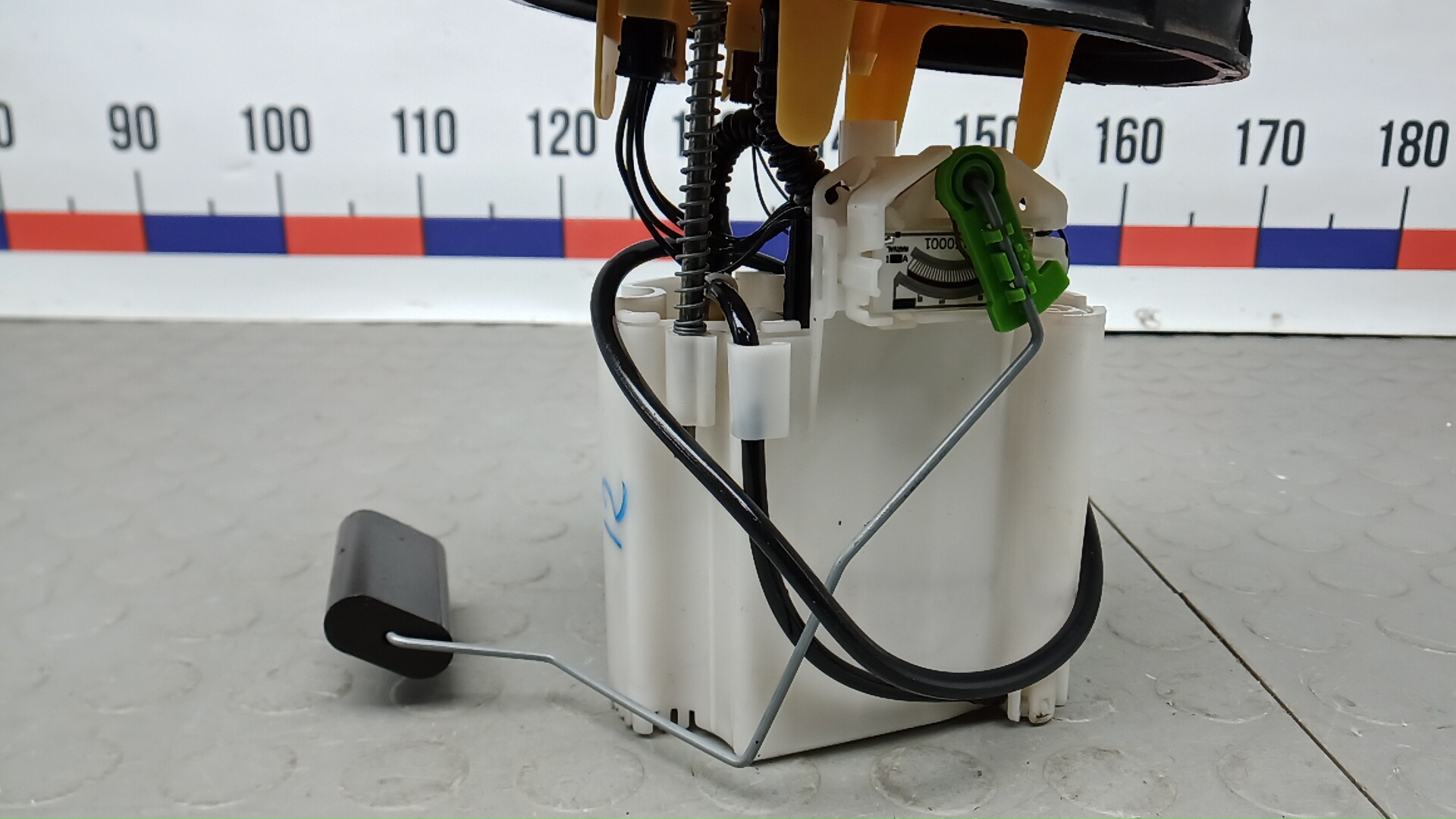 Насос топливный электрический