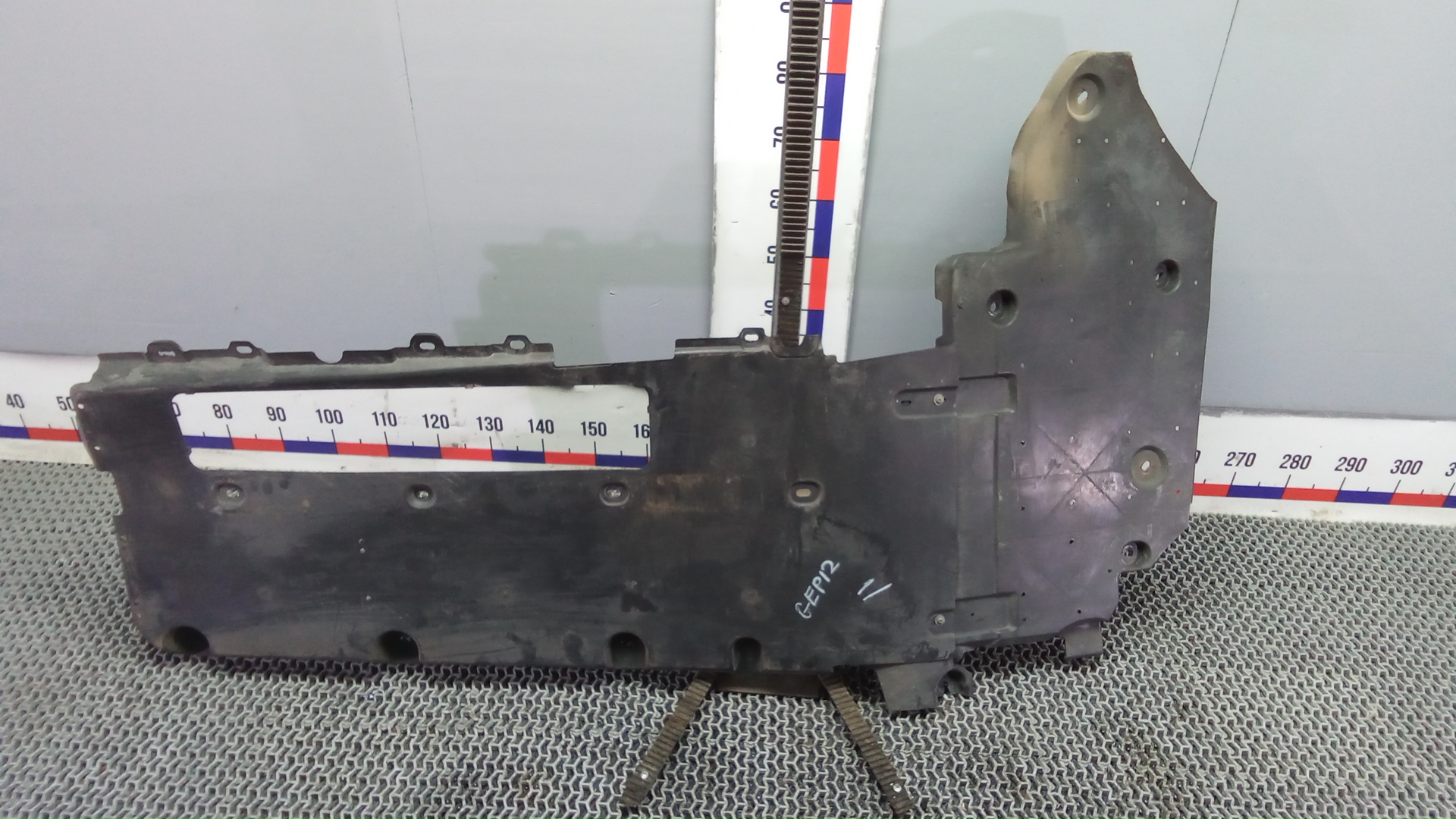 Защита антигравийная