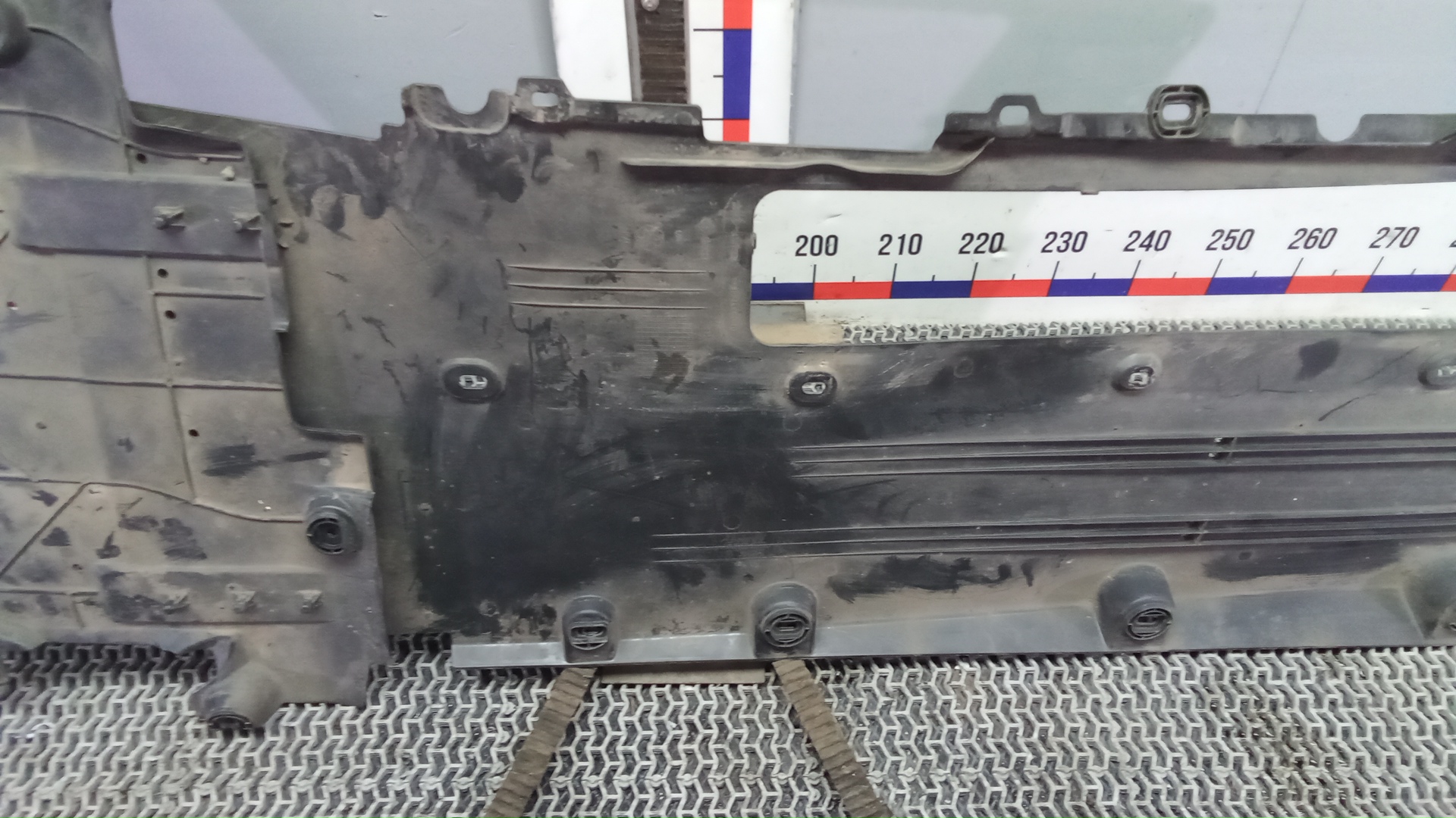 Защита антигравийная