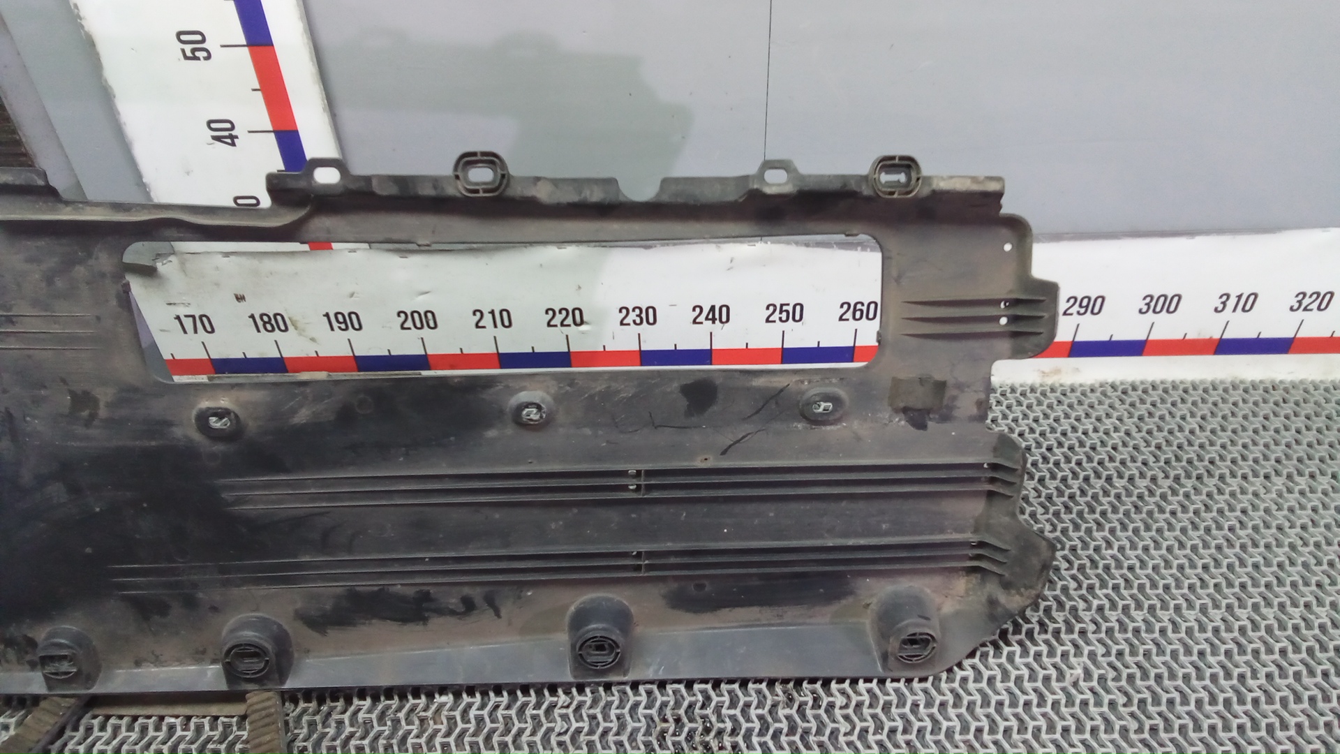 Защита антигравийная