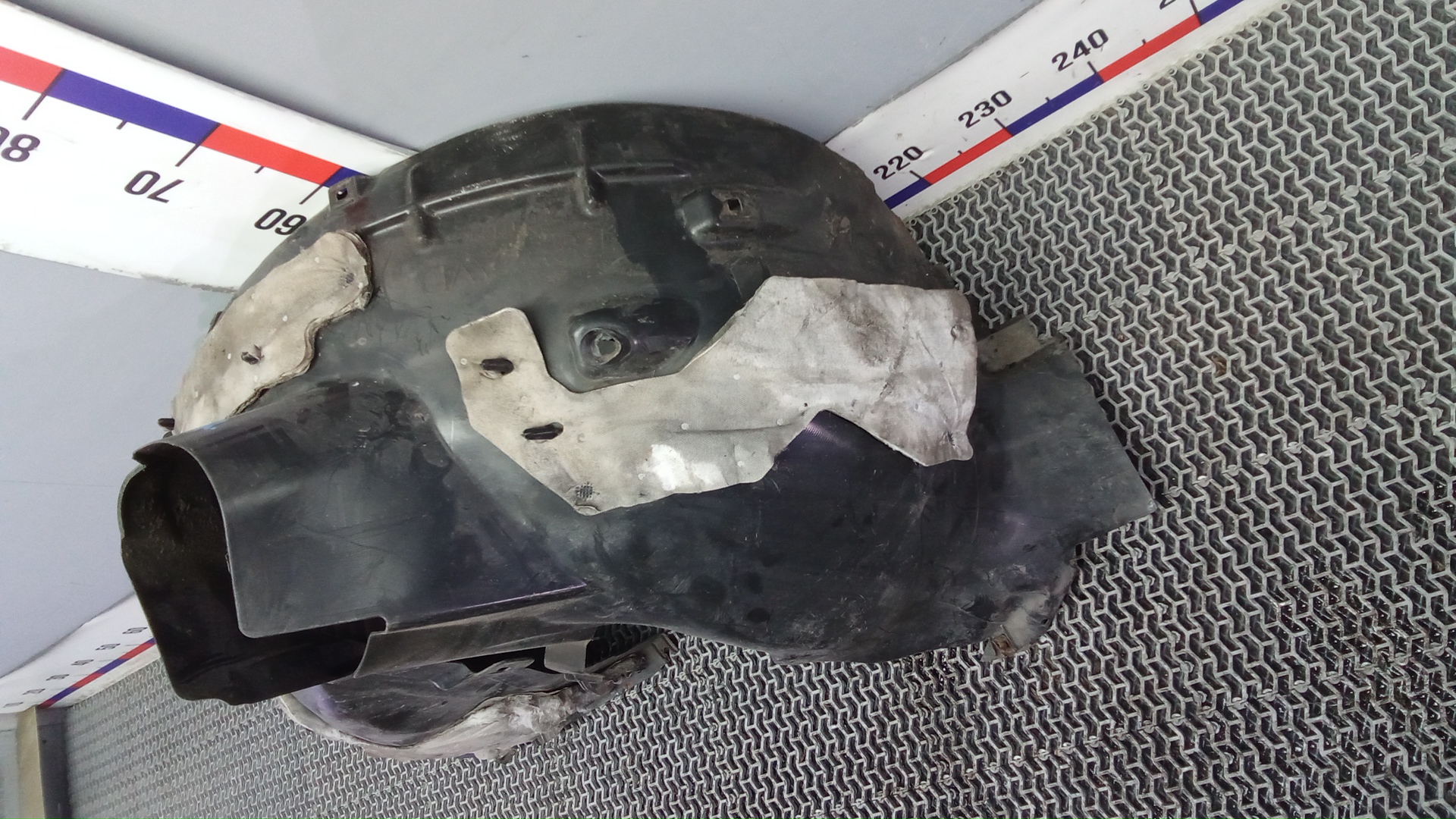 Локер передний правый