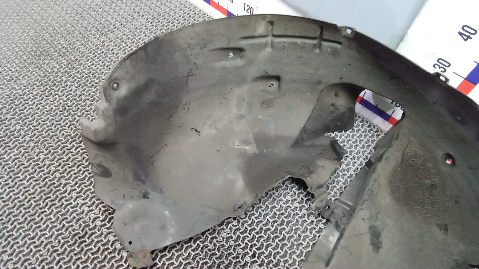 Локер передний правый