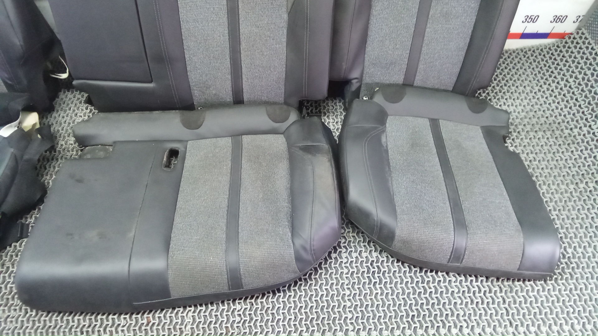 Сиденья комплект