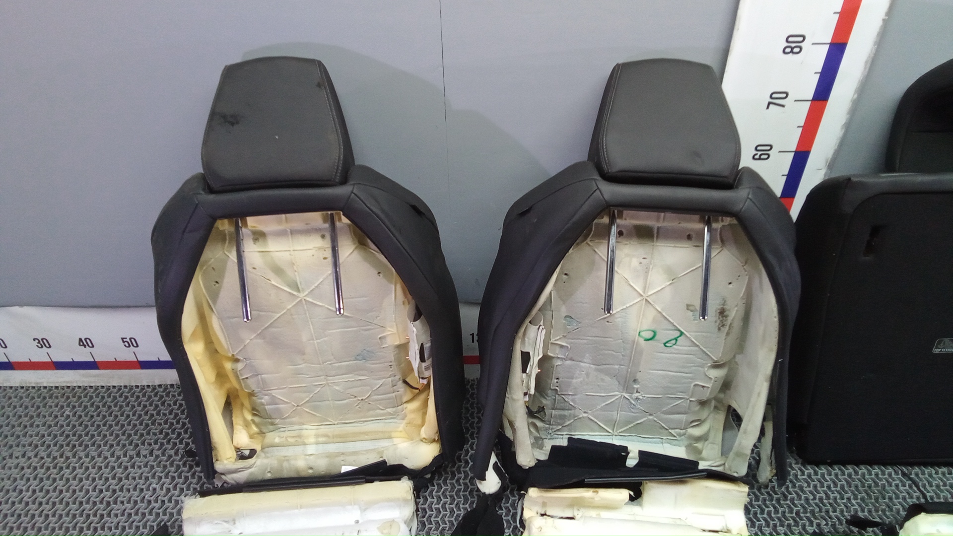 Сиденья комплект