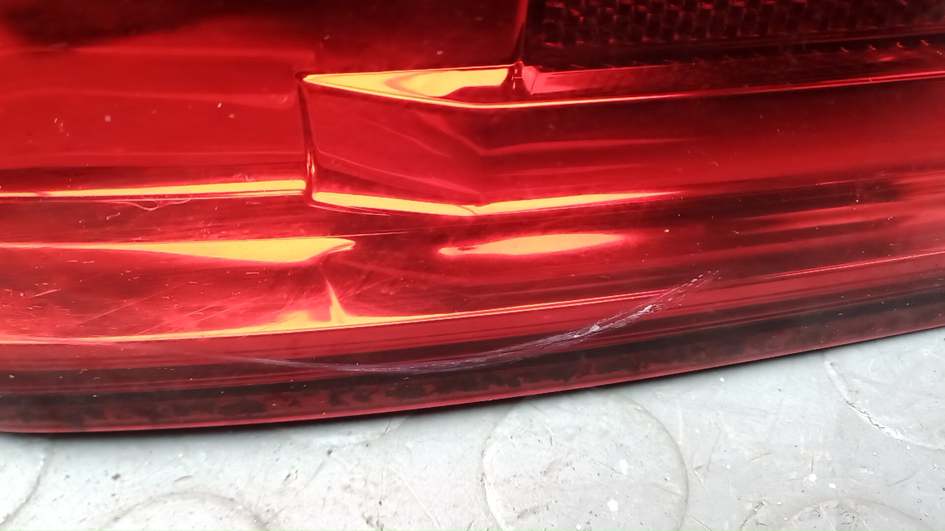 Фонарь задний правый