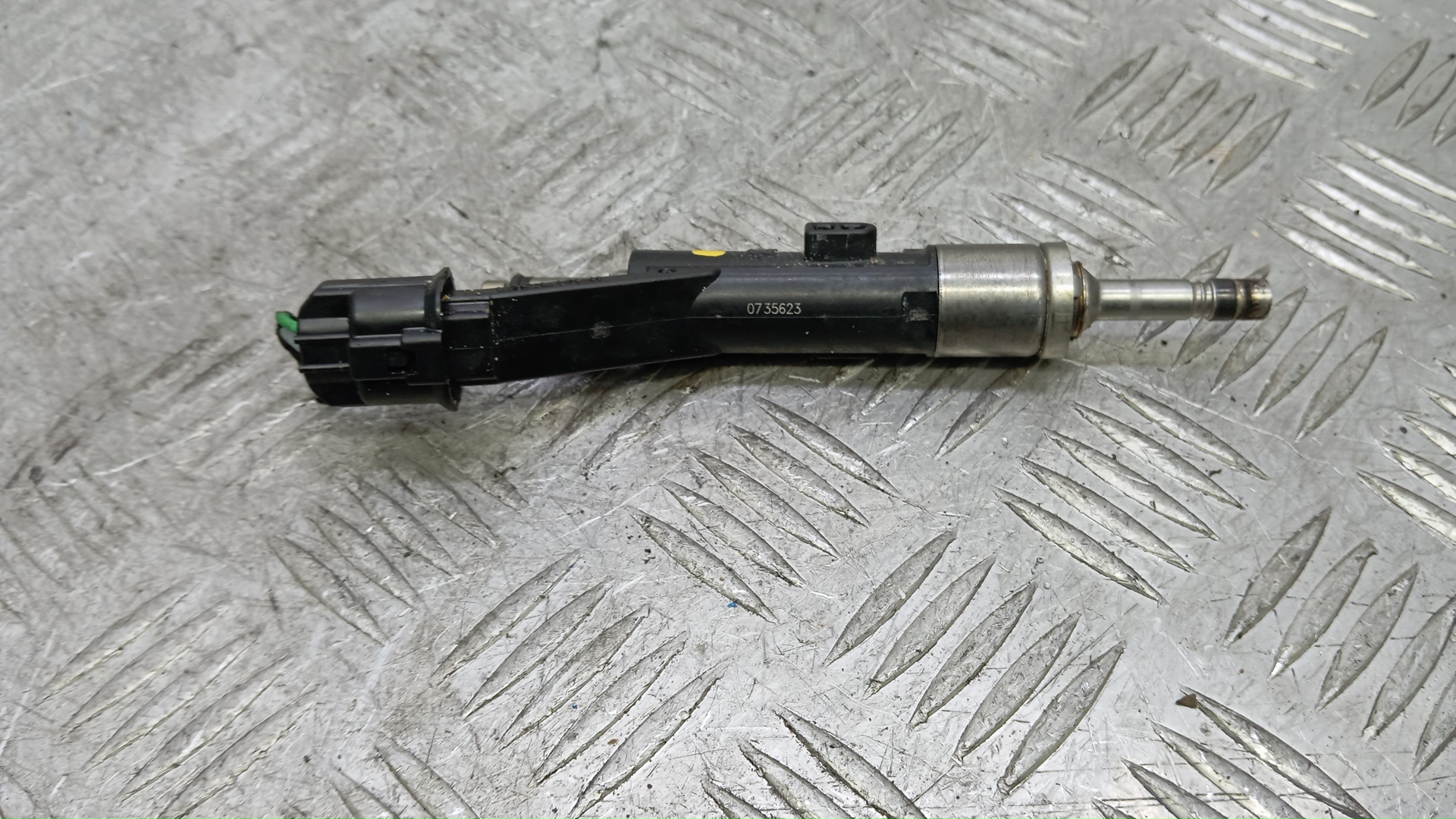 Форсунка инжекторная электрическая