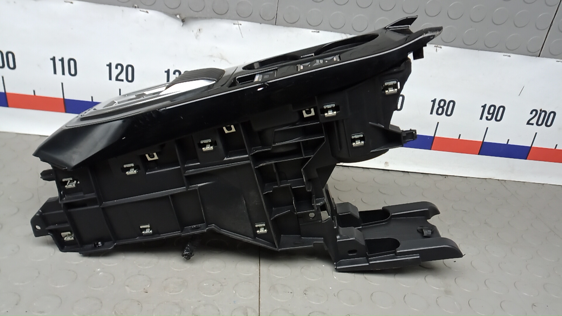 Кулиса МКПП / АКПП