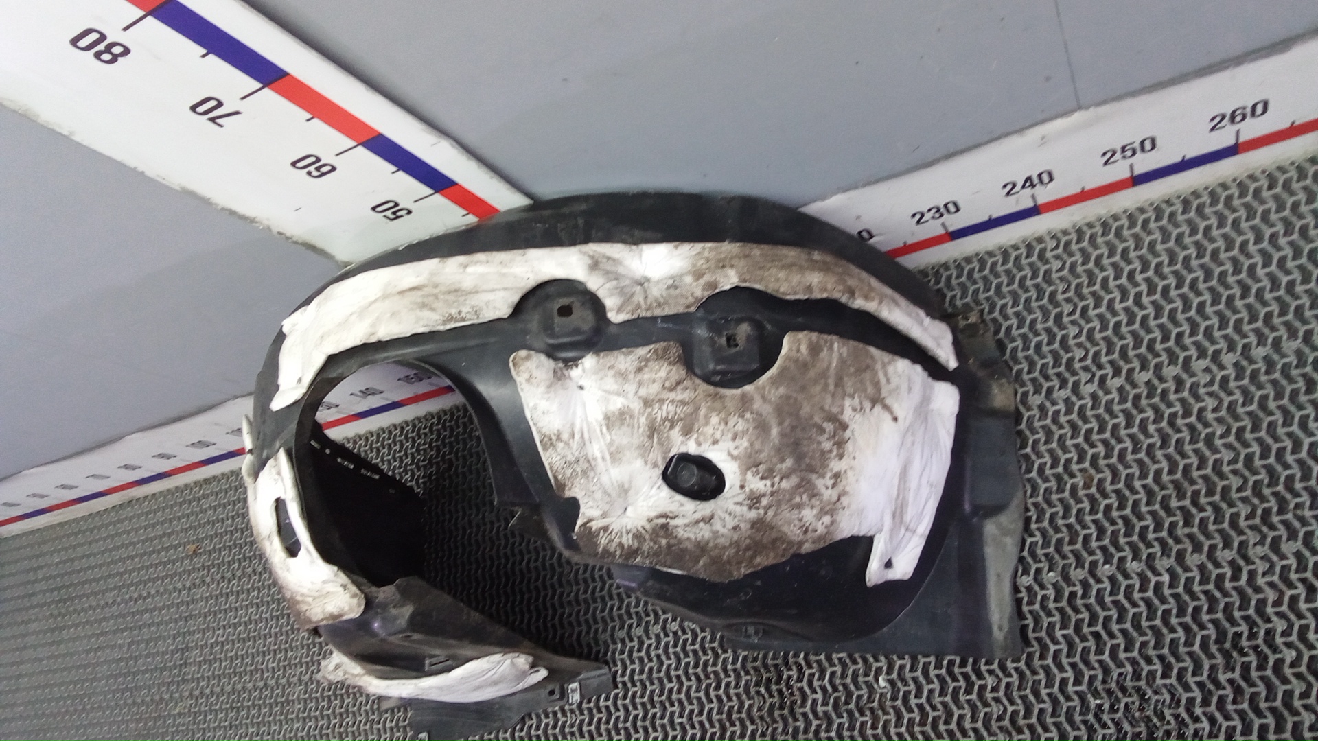 Локер передний левый