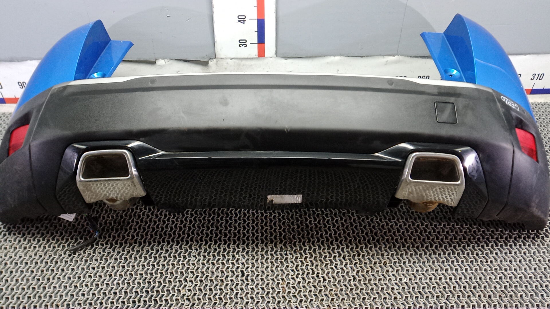 Бампер задний