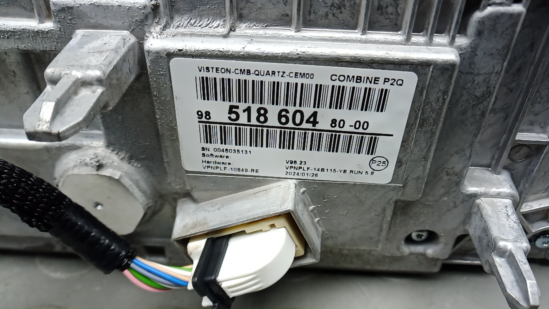 Панель приборов