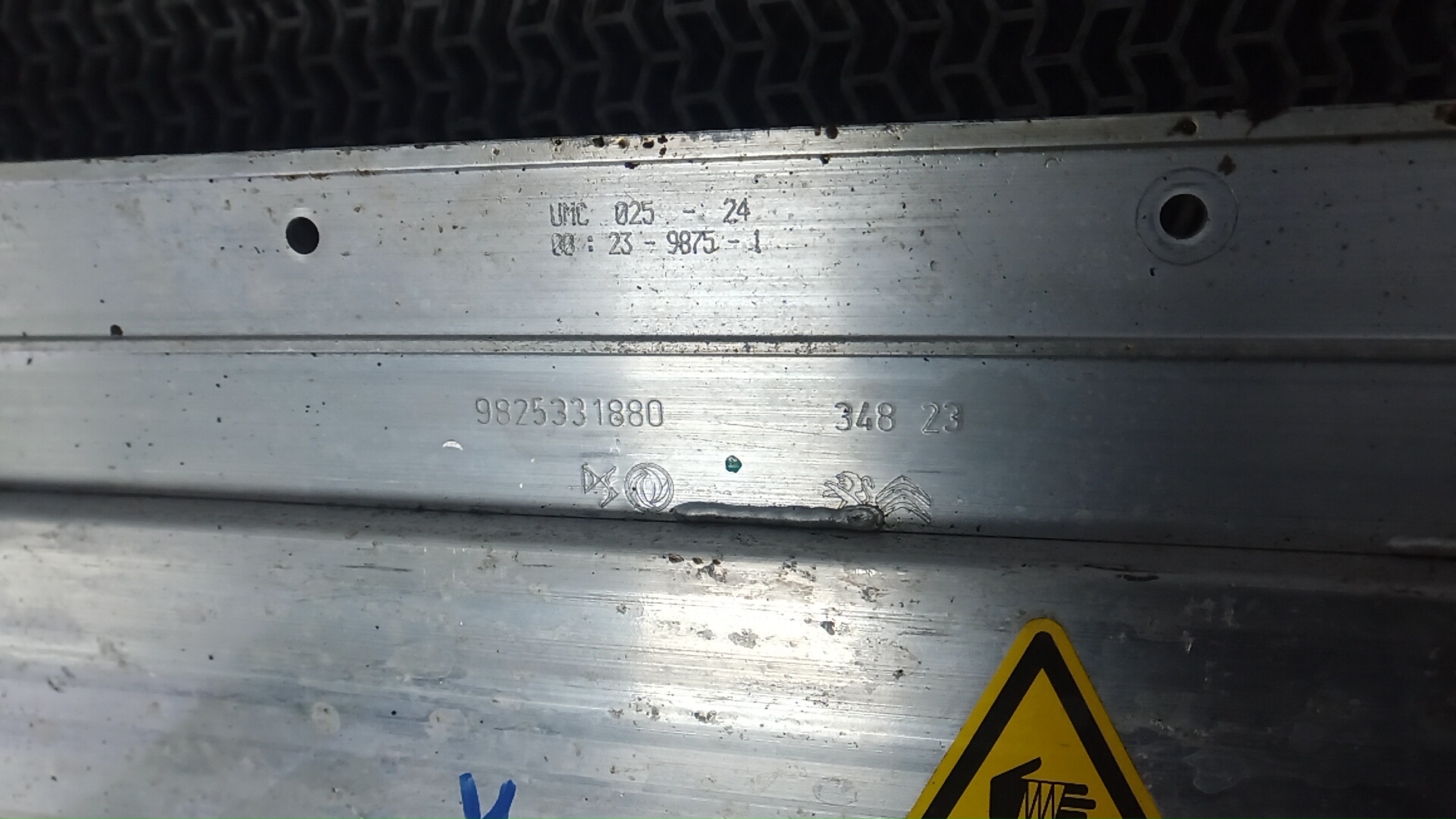 Балка передняя (крепление продольных тяг)