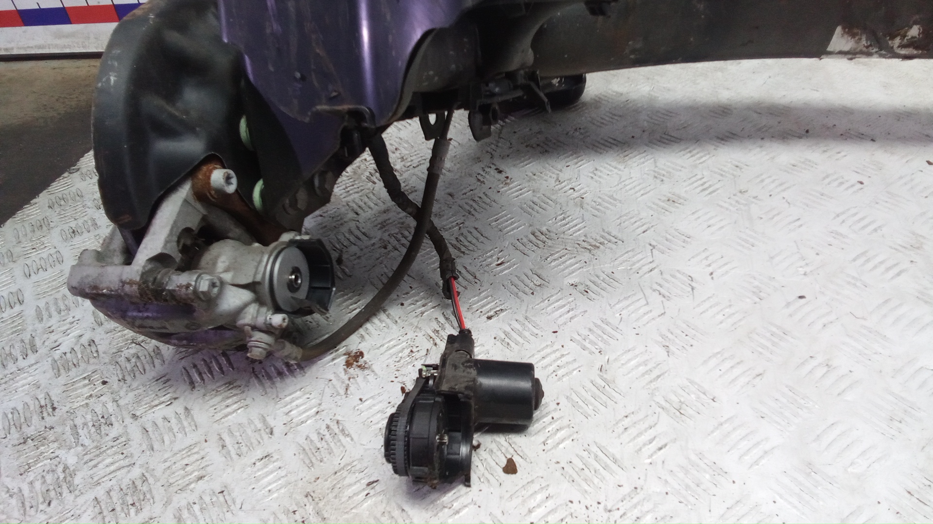 Балка задняя