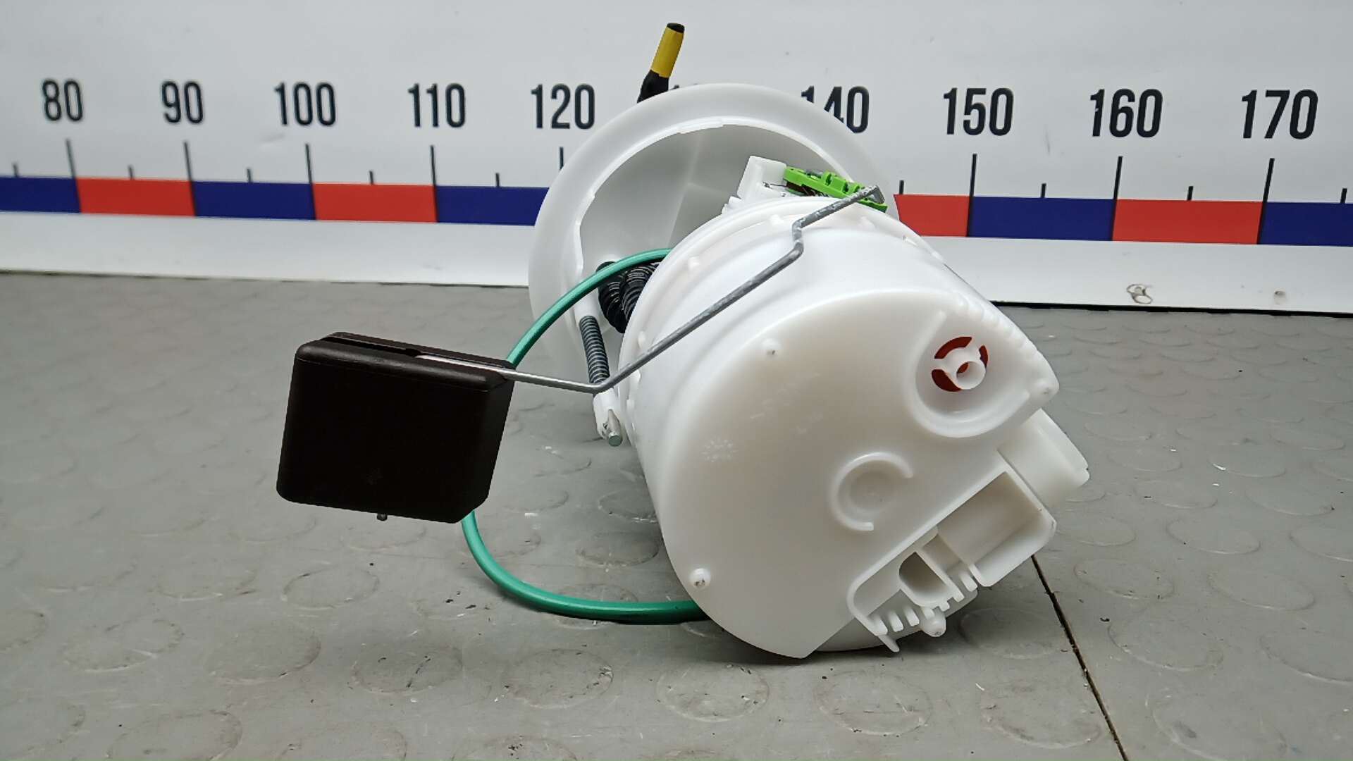 Насос топливный электрический