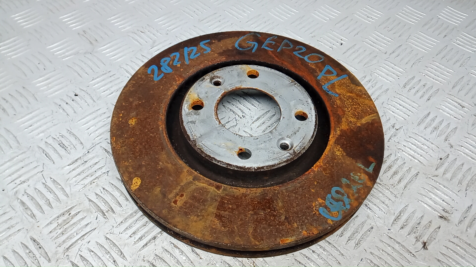 Диск тормозной передний вентилируемый