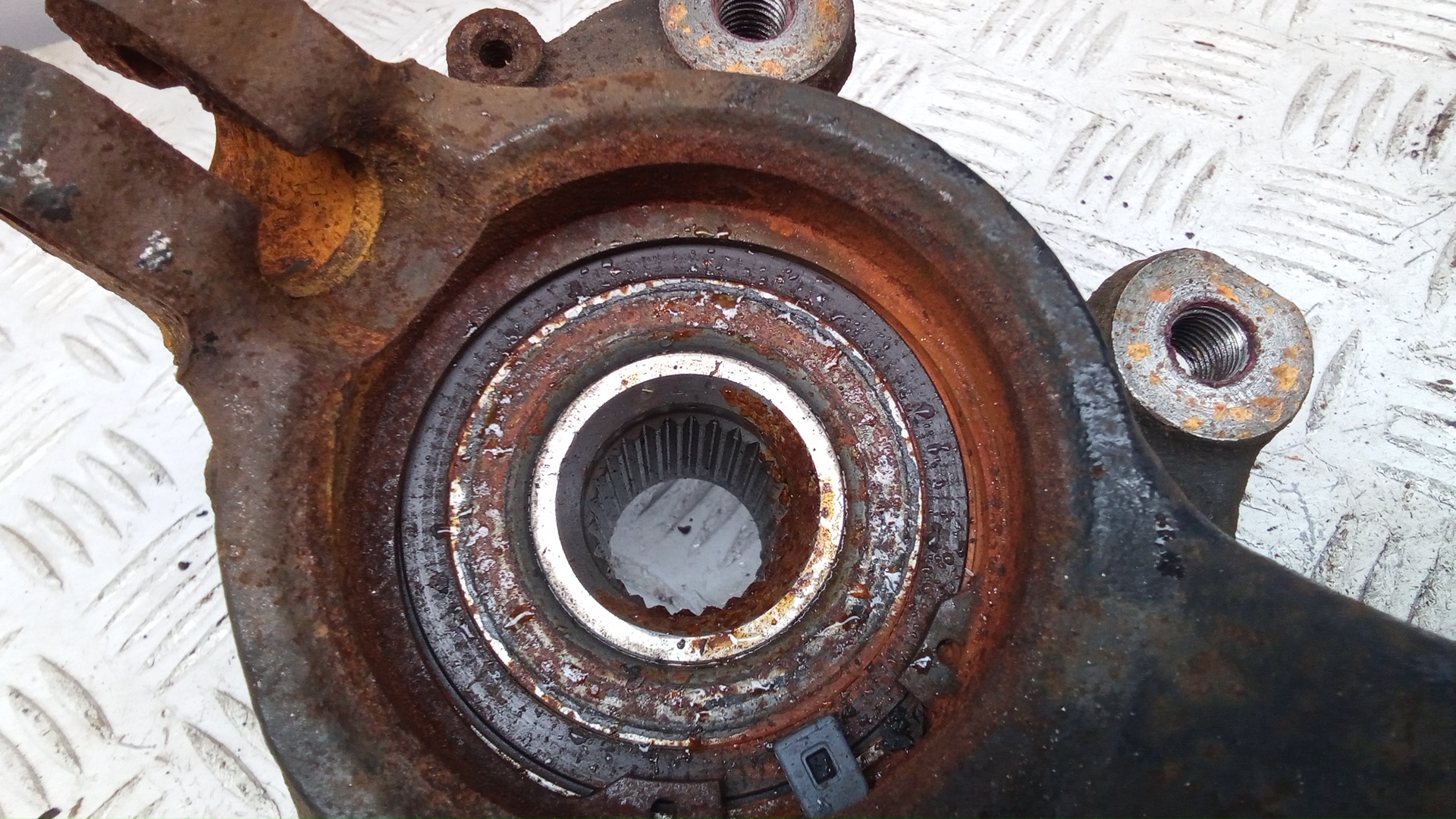 Ступица передняя