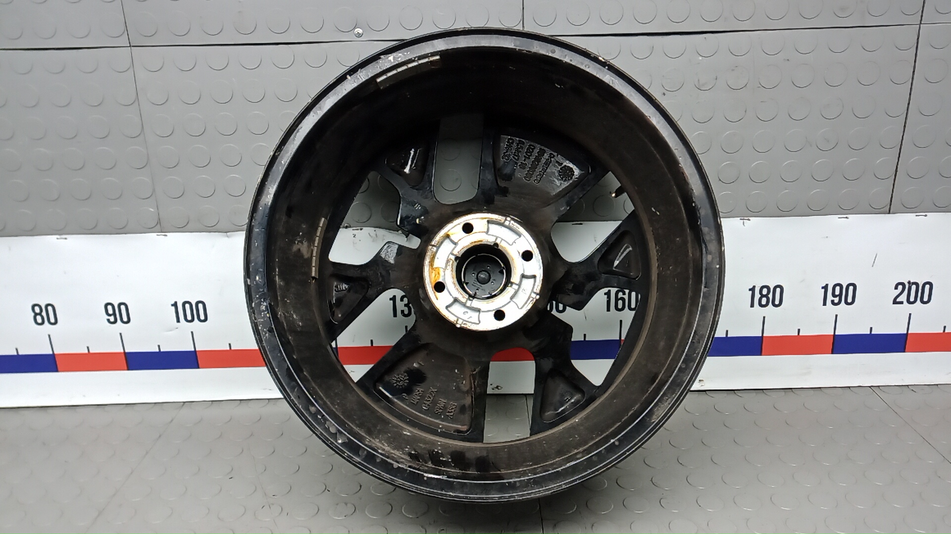 Диск колесный литой легкий сплав