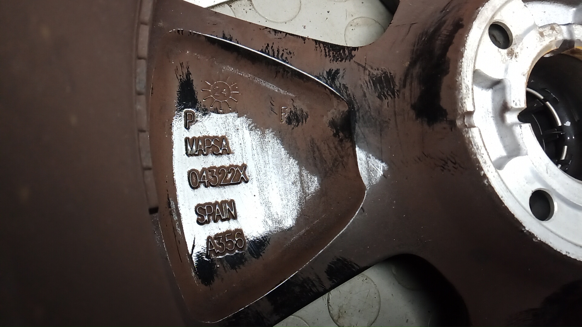 Диск колесный литой легкий сплав