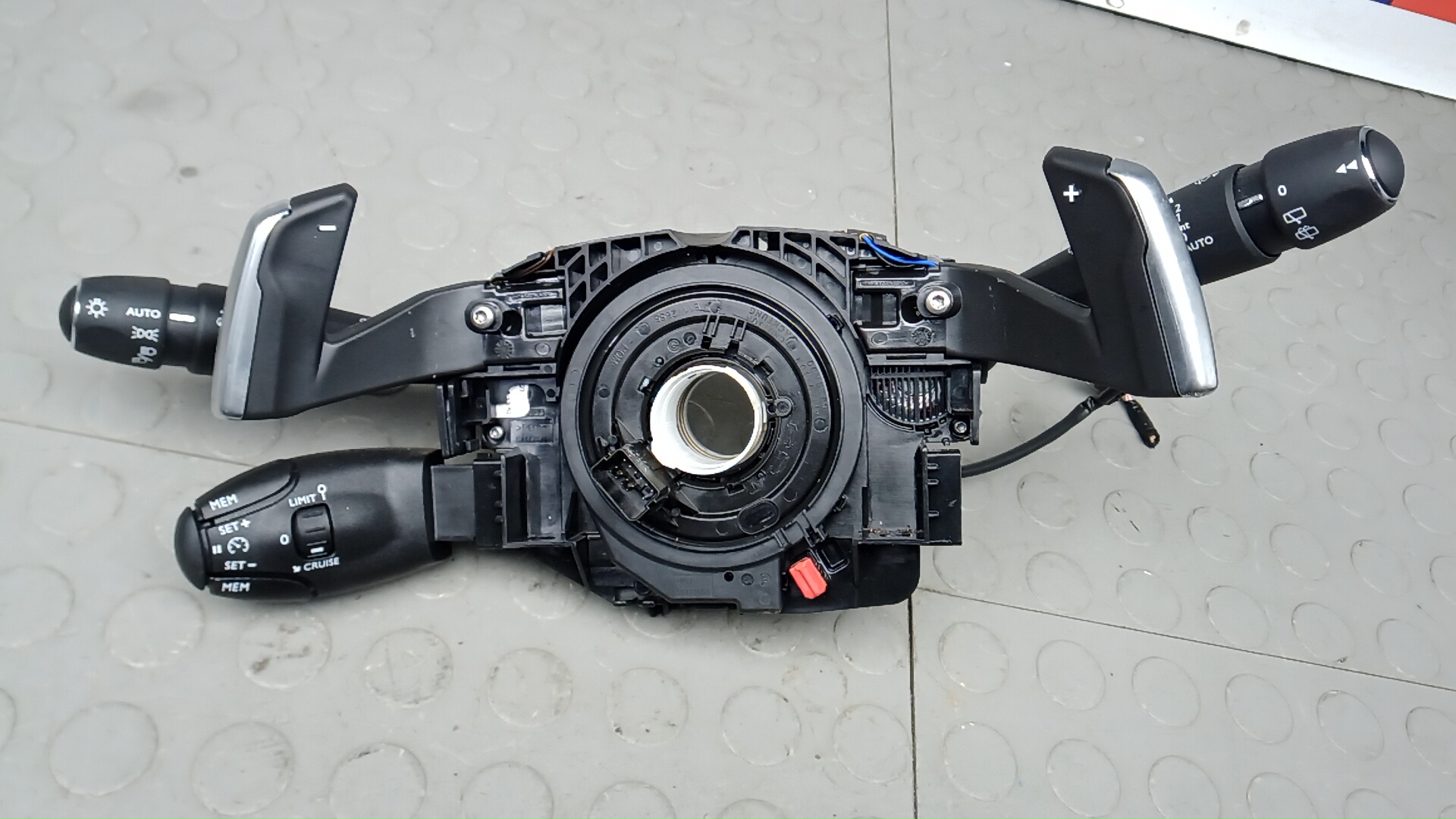 Переключатель подрулевой