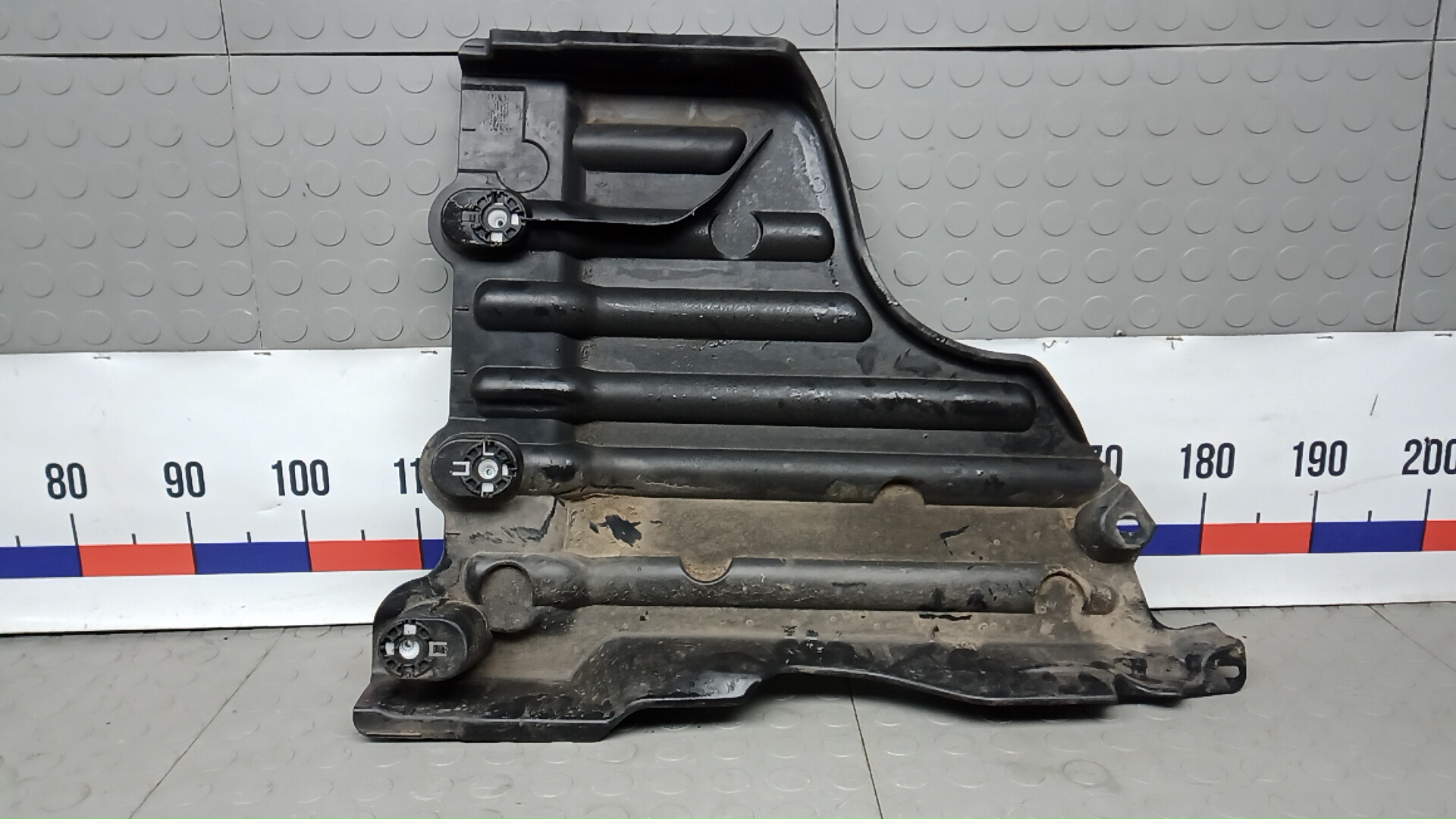 Защита антигравийная