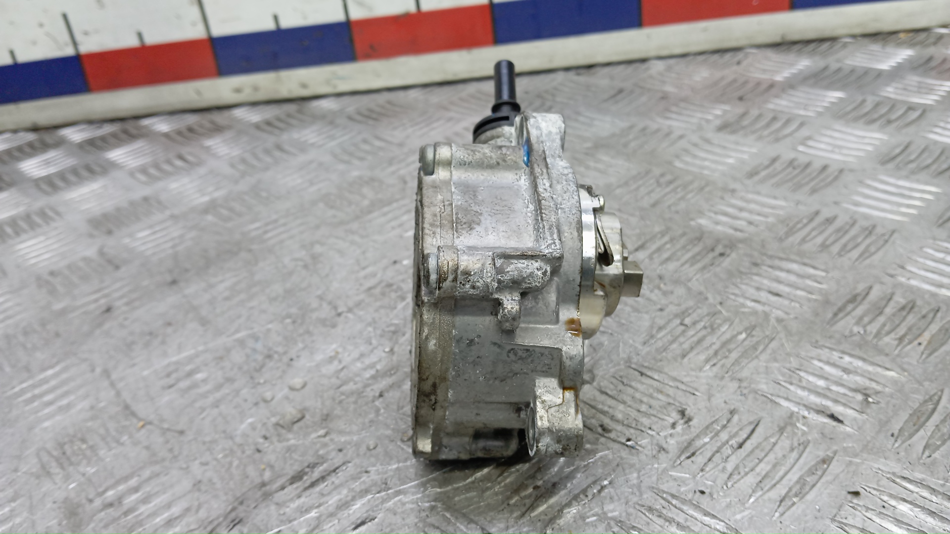 Насос вакуумный