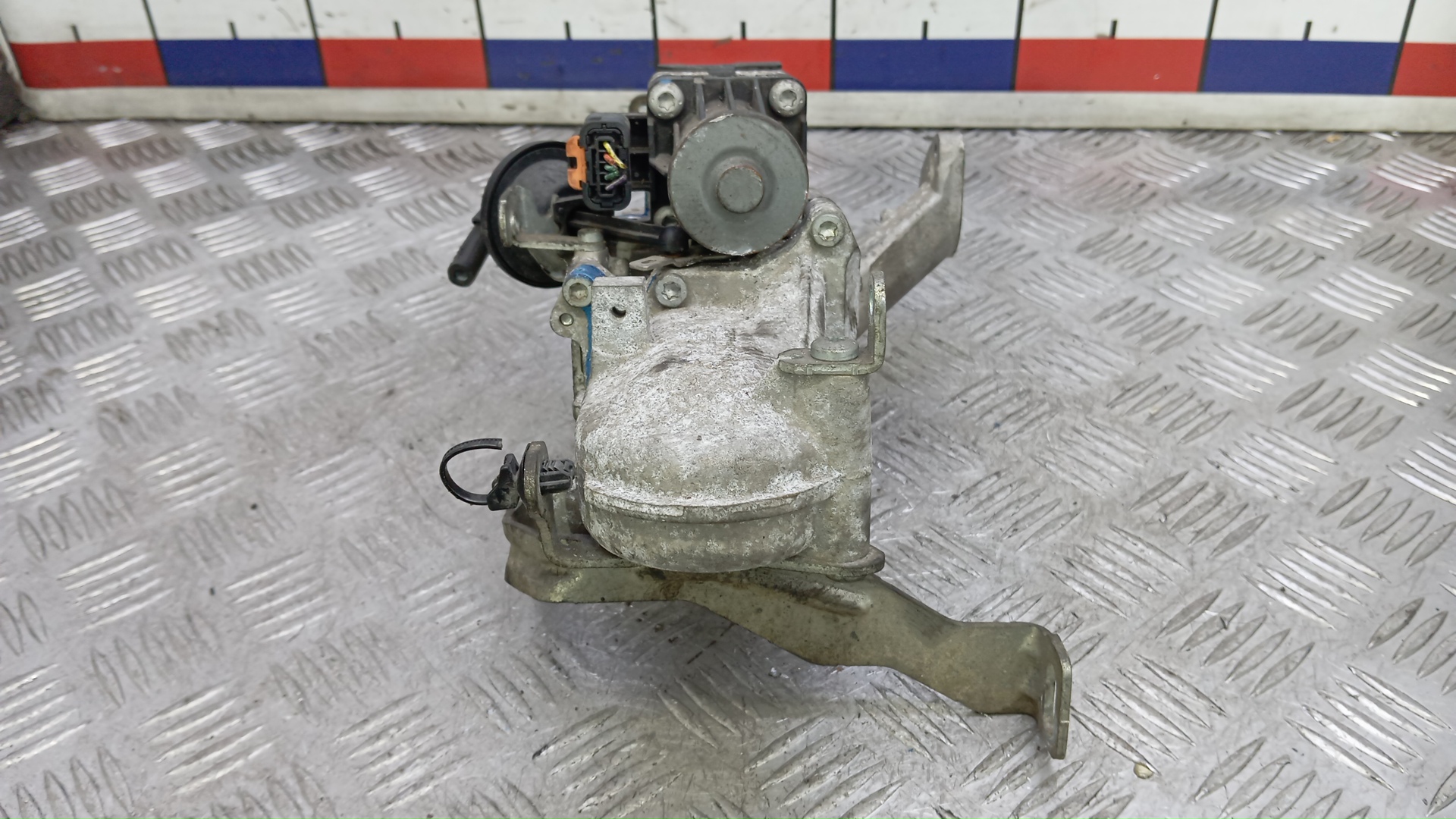 Клапан рециркуляции выхлопных газов (EGR)