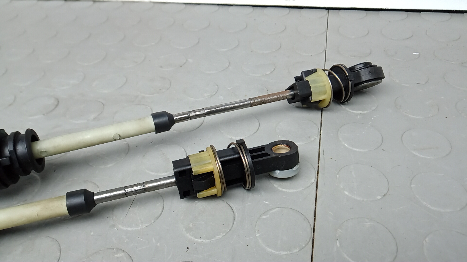 Трос КПП (выбора/переключения передач)