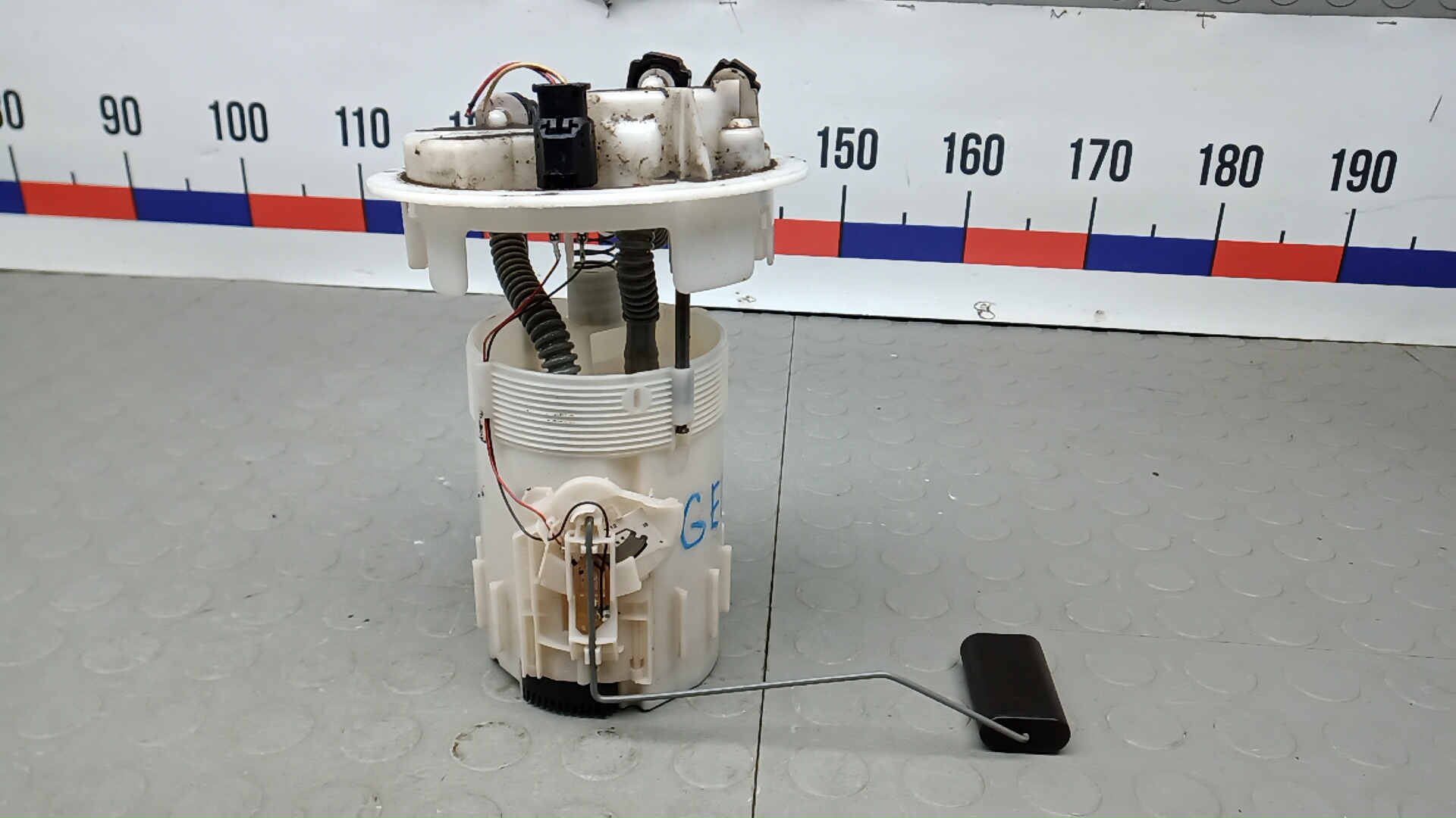 Датчик уровня топлива