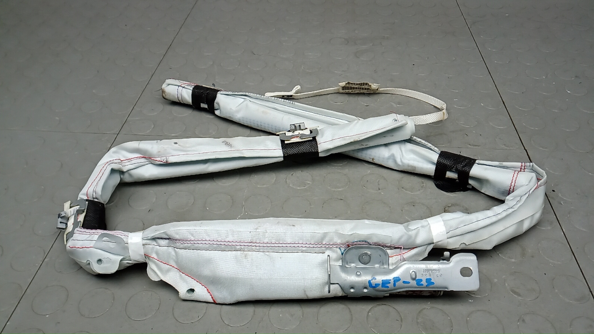 Подушка безопасности боковая (шторка)