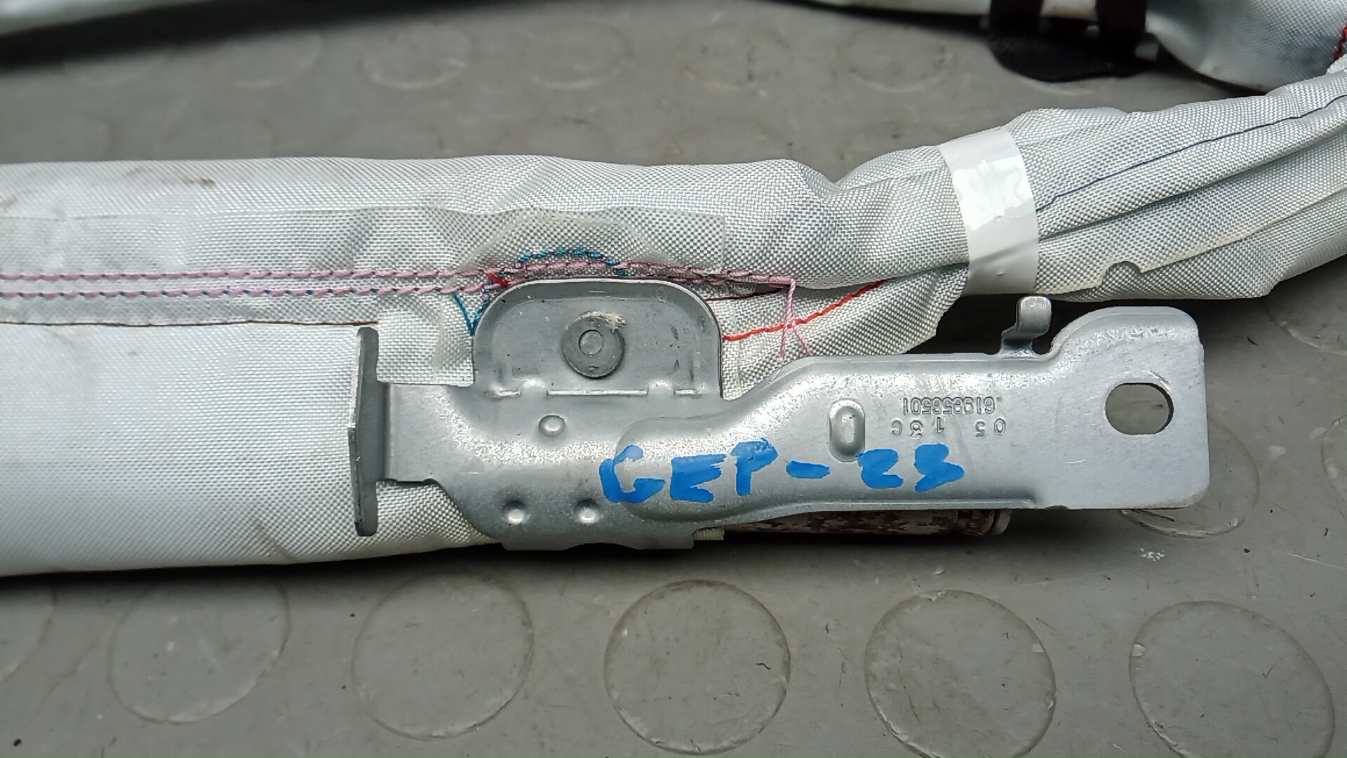 Подушка безопасности боковая (шторка)